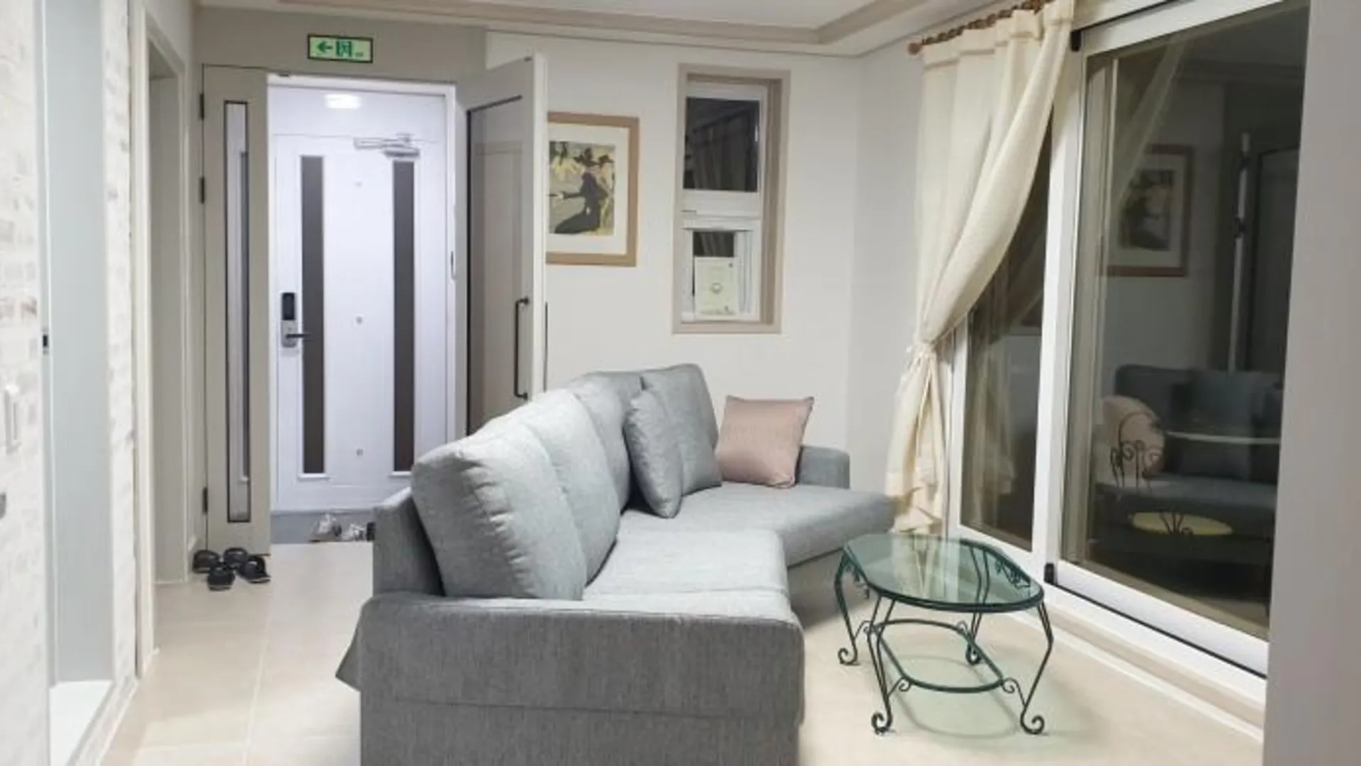 보령 보령 마레민박펜션 1성급 싱글룸 객실