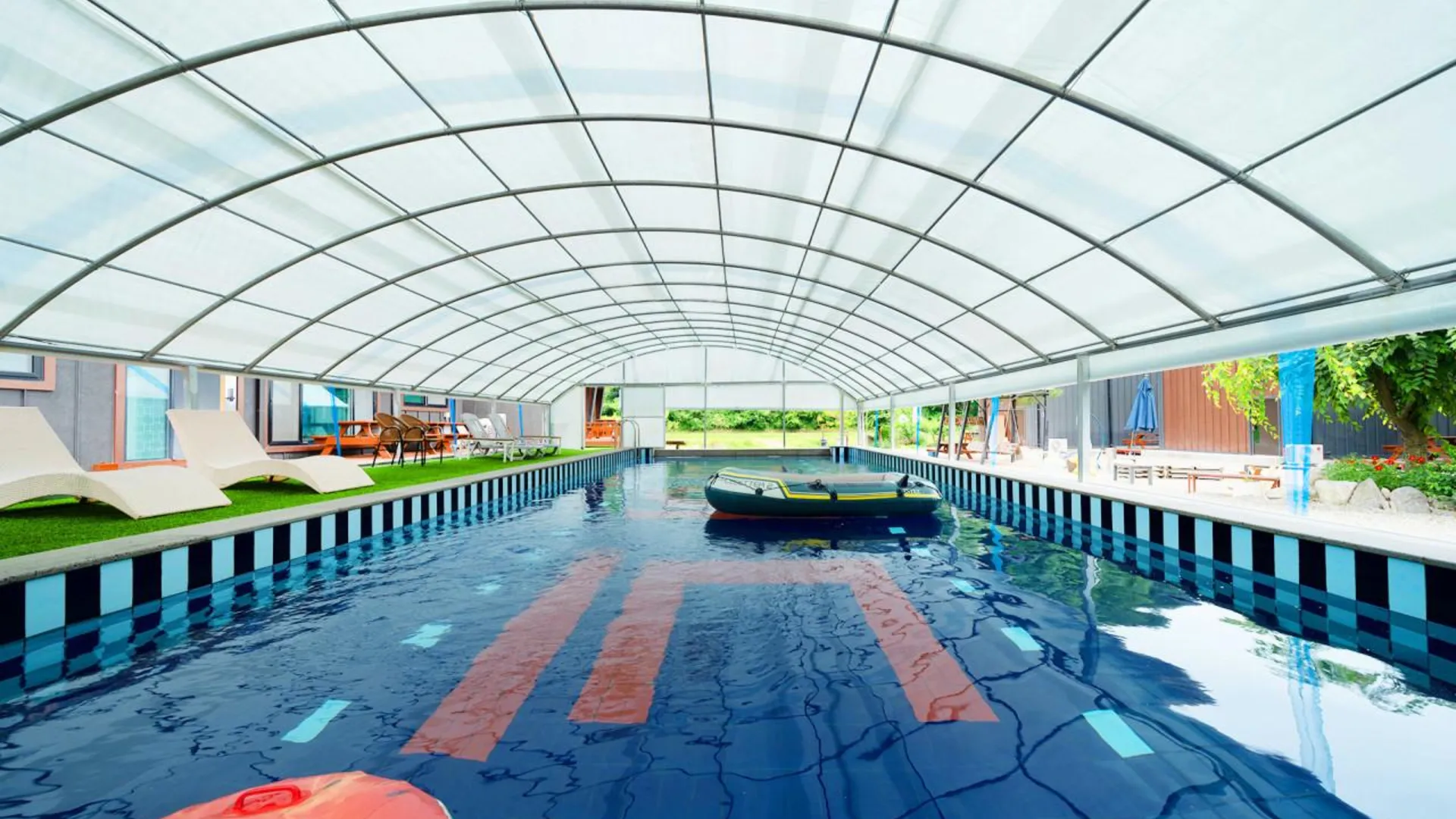 가평 가평 메이드펜션 2성급 게스트하우스 로비