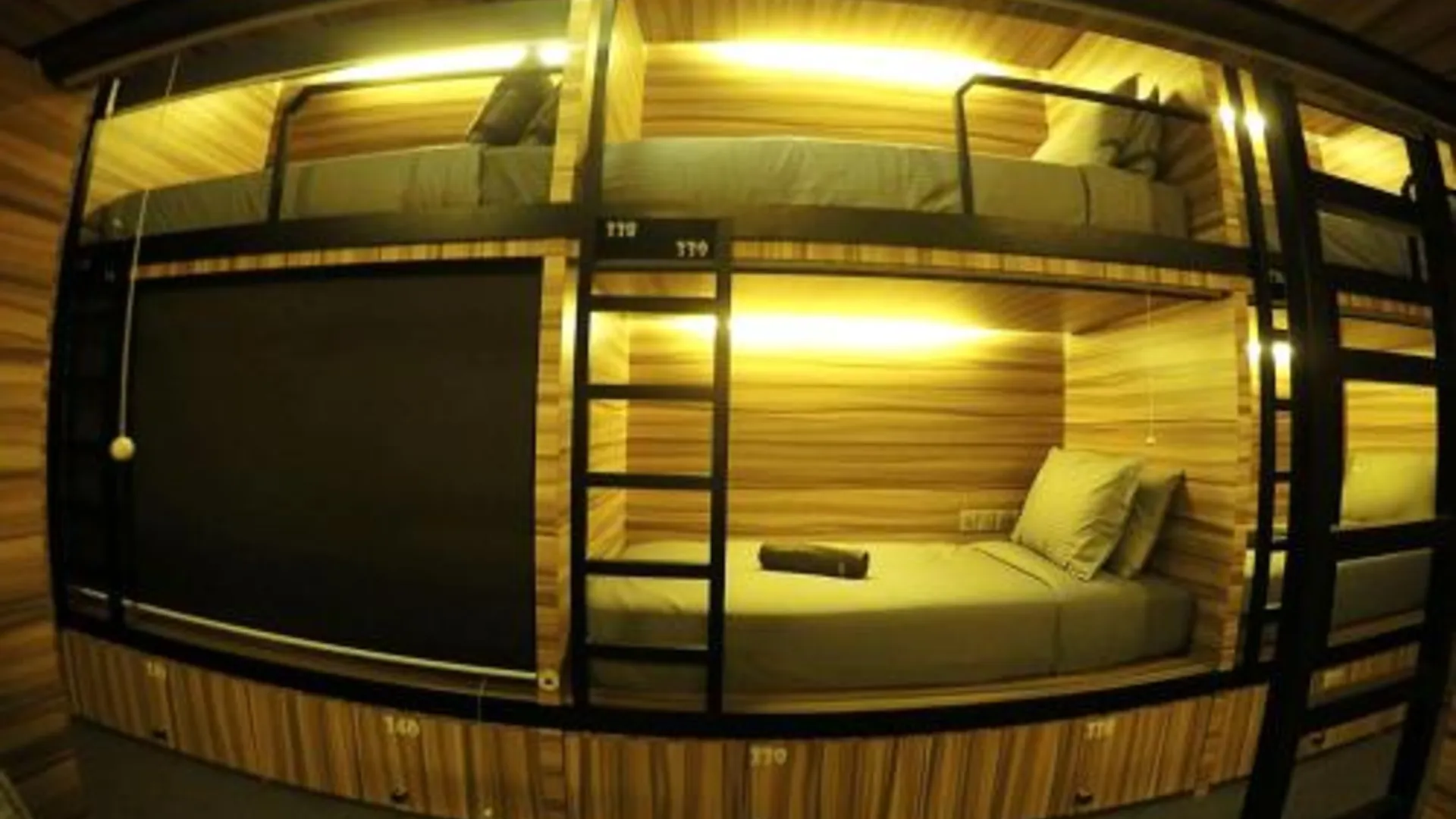 조호바루 / 조호르바루 히어호텔 도미토리 2성급 호텔 스위트룸