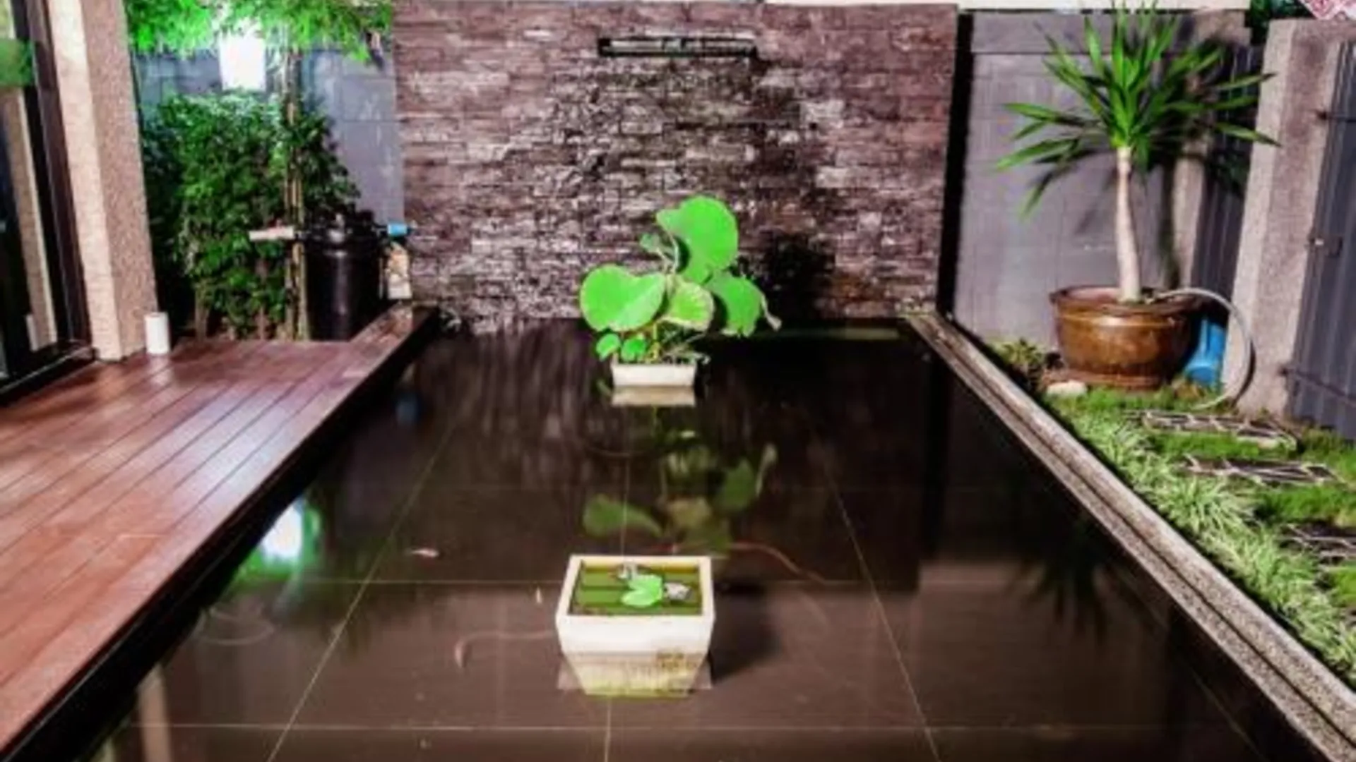 방콕 디 데이 스위트 멩자이 3성급 호텔 수영장