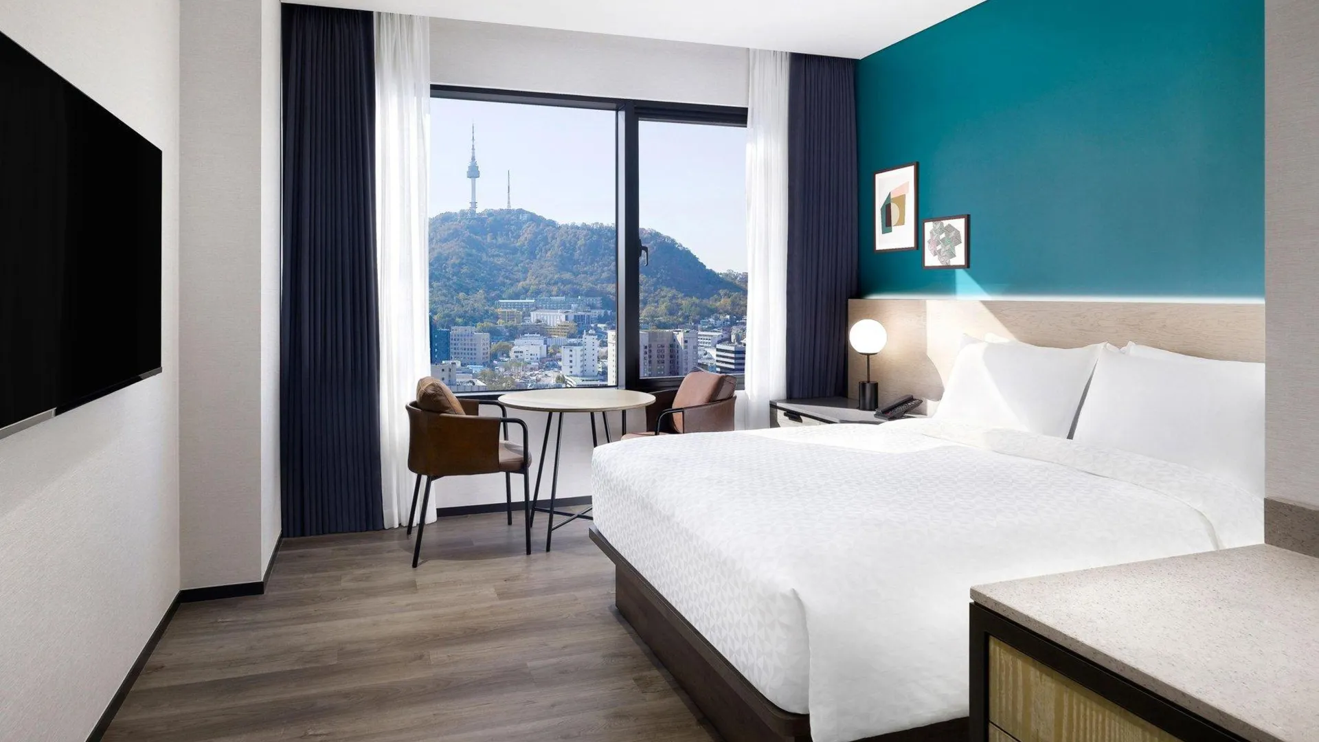 서울 포포인츠 바이 쉐라톤 조선 서울 명동 4성급 호텔 스위트룸