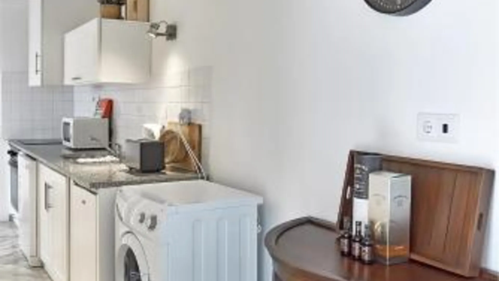 포르투 포르투센스 알마다 3성급 게스트하우스 스위트룸