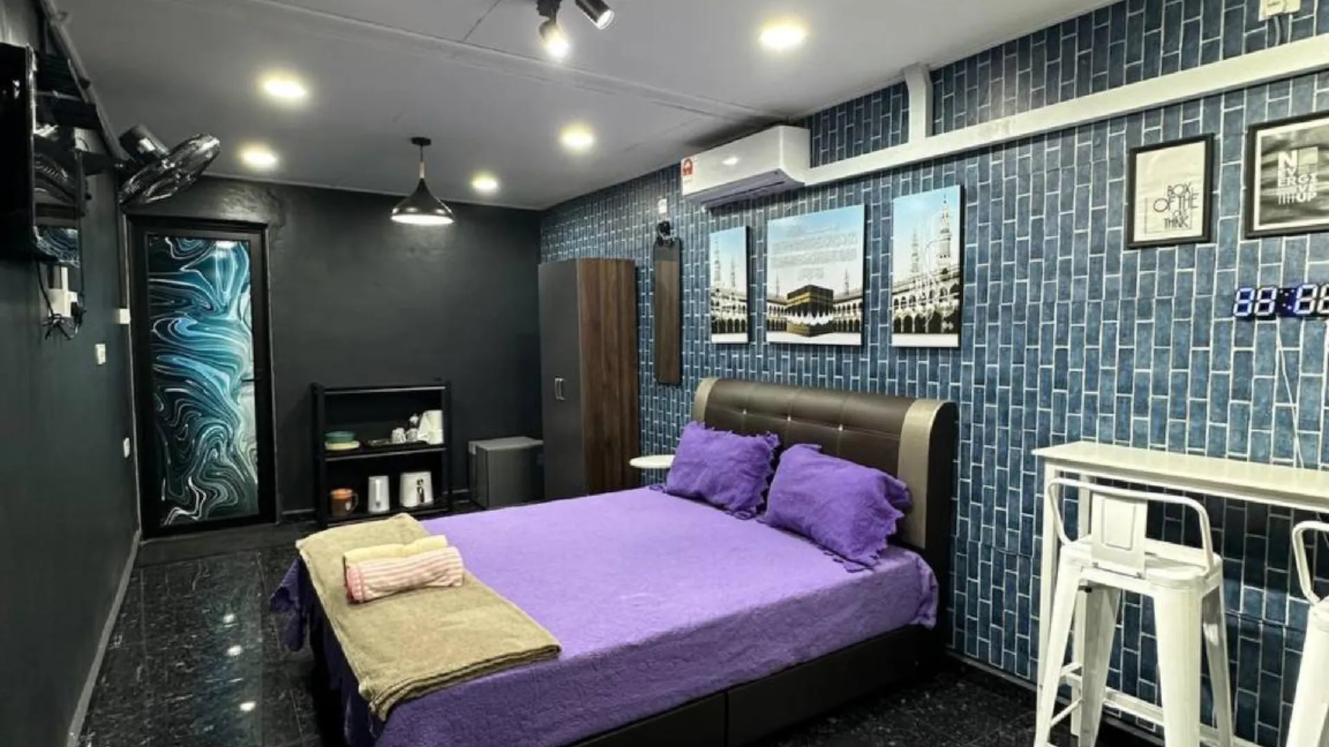 메르싱 반다르 머싱의  (620m², 침실 1개, 프라이빗 욕실 1개) 호텔 객실