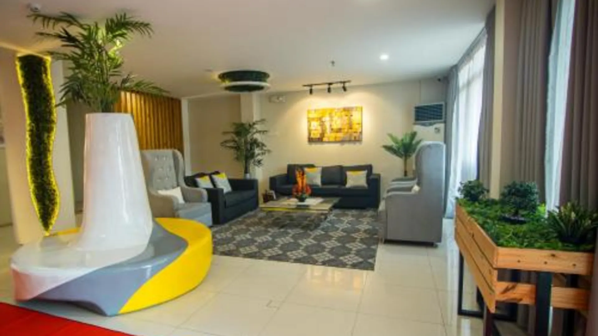 세부 DLT 스위트 세부 파워드 바이 코코텔 3성급 호텔 로비