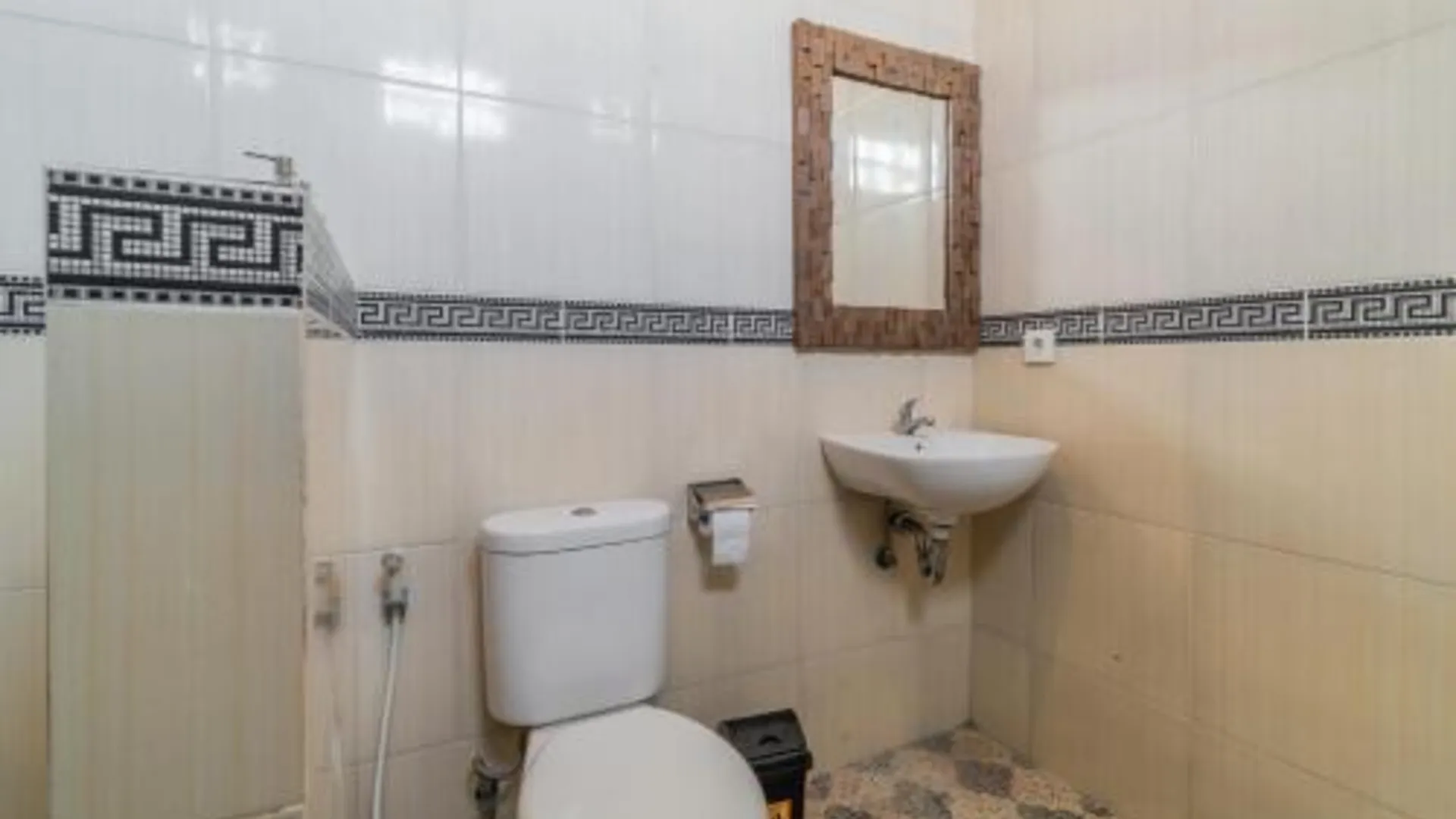 발리 The Oni Bisma 3성급 싱글룸 스위트룸