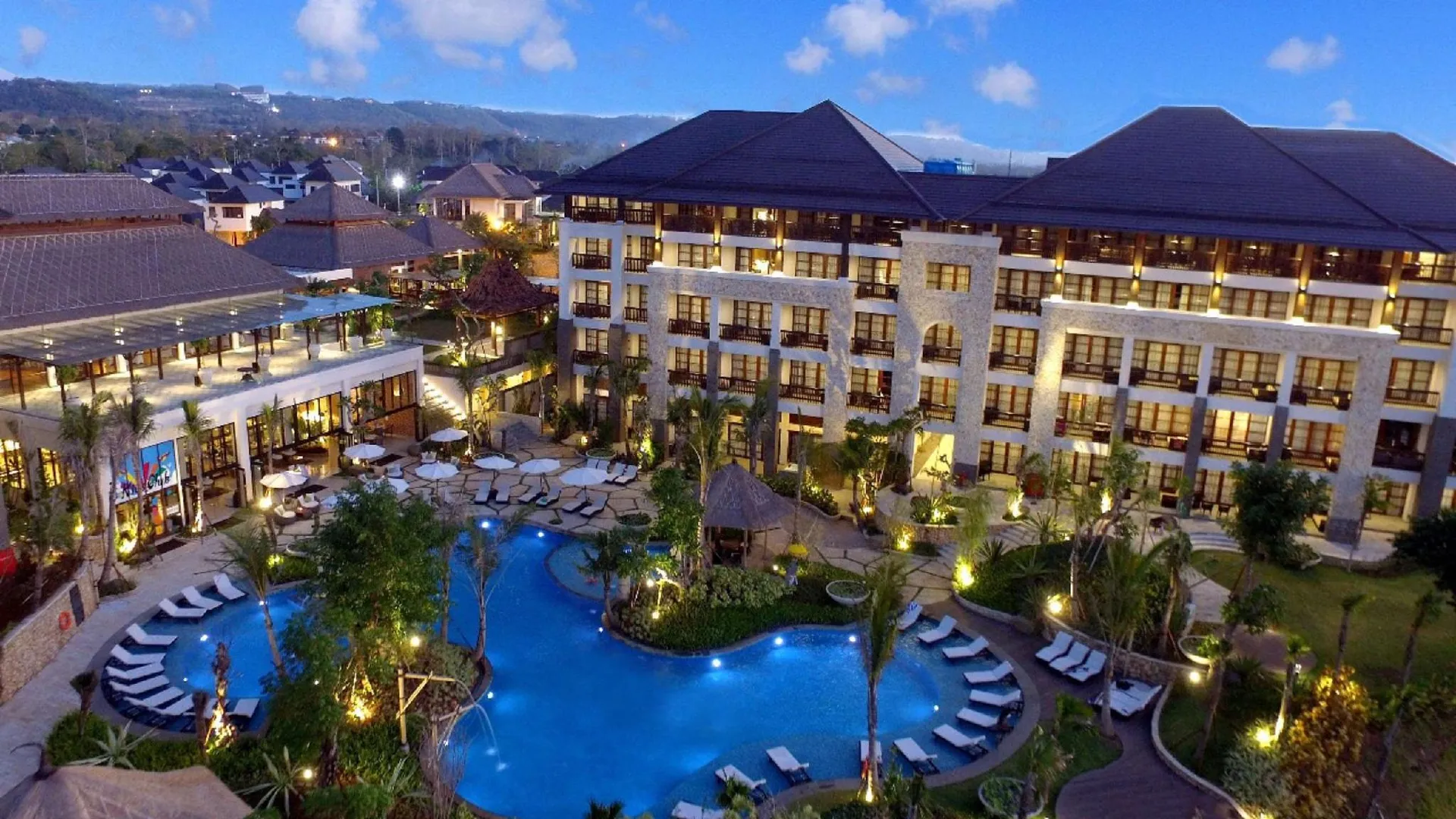 발리 로얄 튤립 스프링힐 리조트 짐바란 5성급 호텔 객실