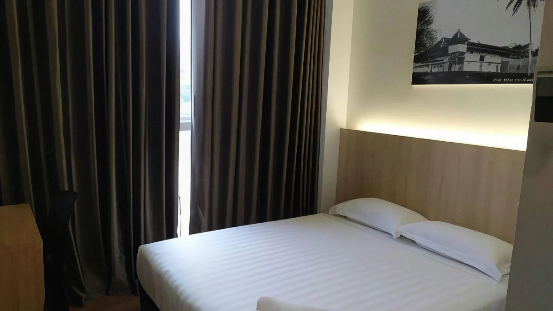 스리 아만 플레이스2스테이@스리 아만 2성급 호텔 객실