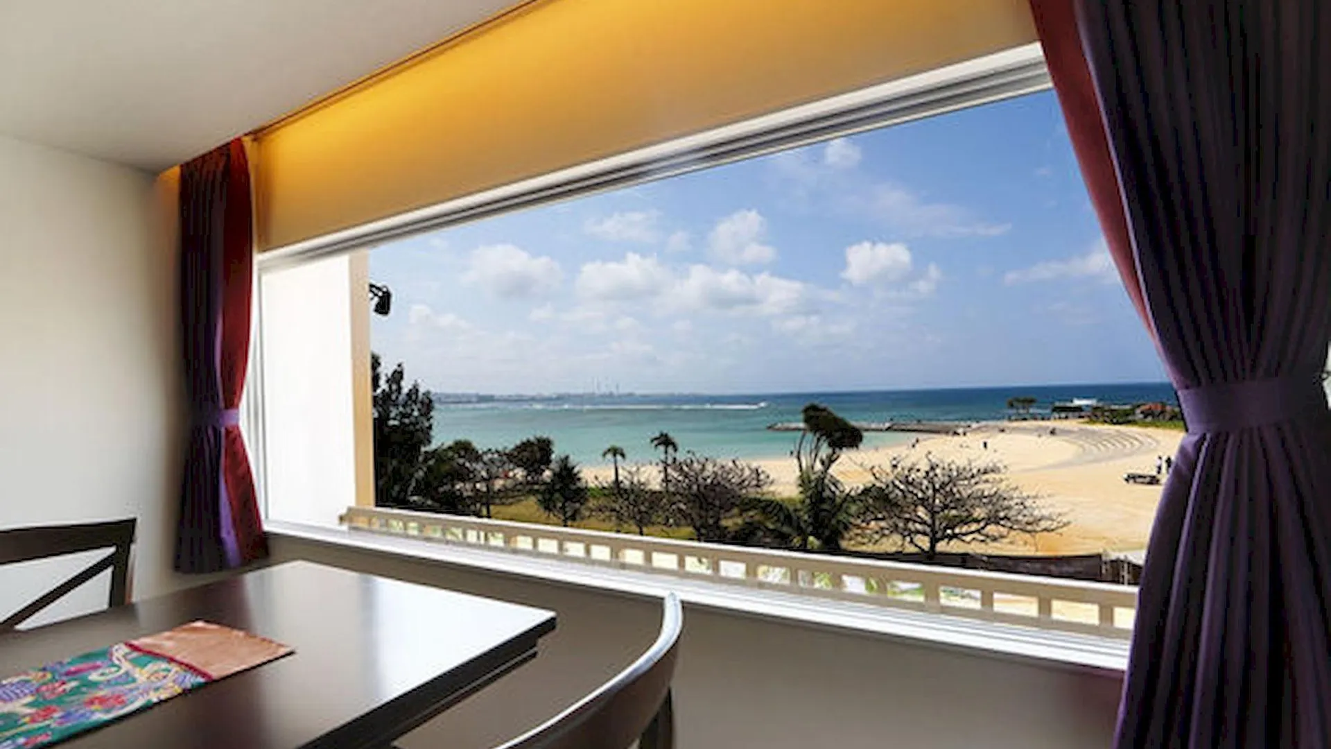 오키나와 본섬 선셋 비치 호텔 3성급 호텔 스위트룸