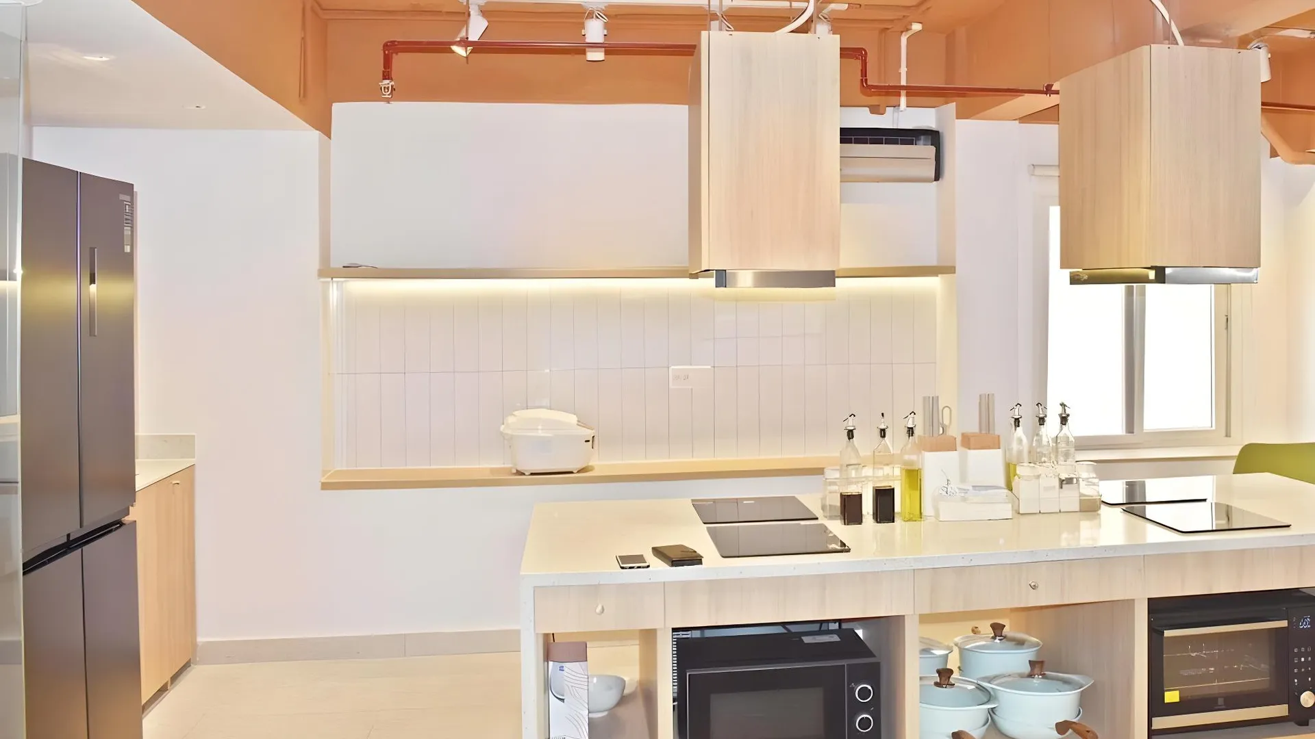 호치민 더 패션 호텔 에어포트 - 탄손낫까지 5분 3성급 호텔 수영장