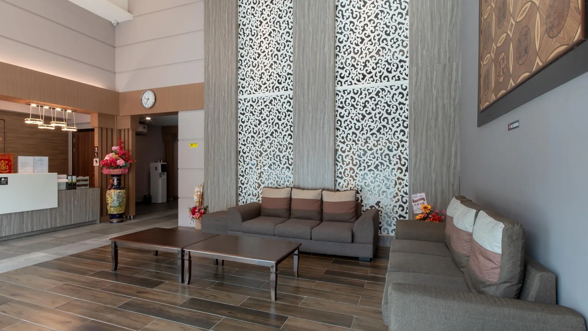 케닌가우 슈퍼 OYO 89375 리젠트 호텔 3성급 호텔 레스토랑