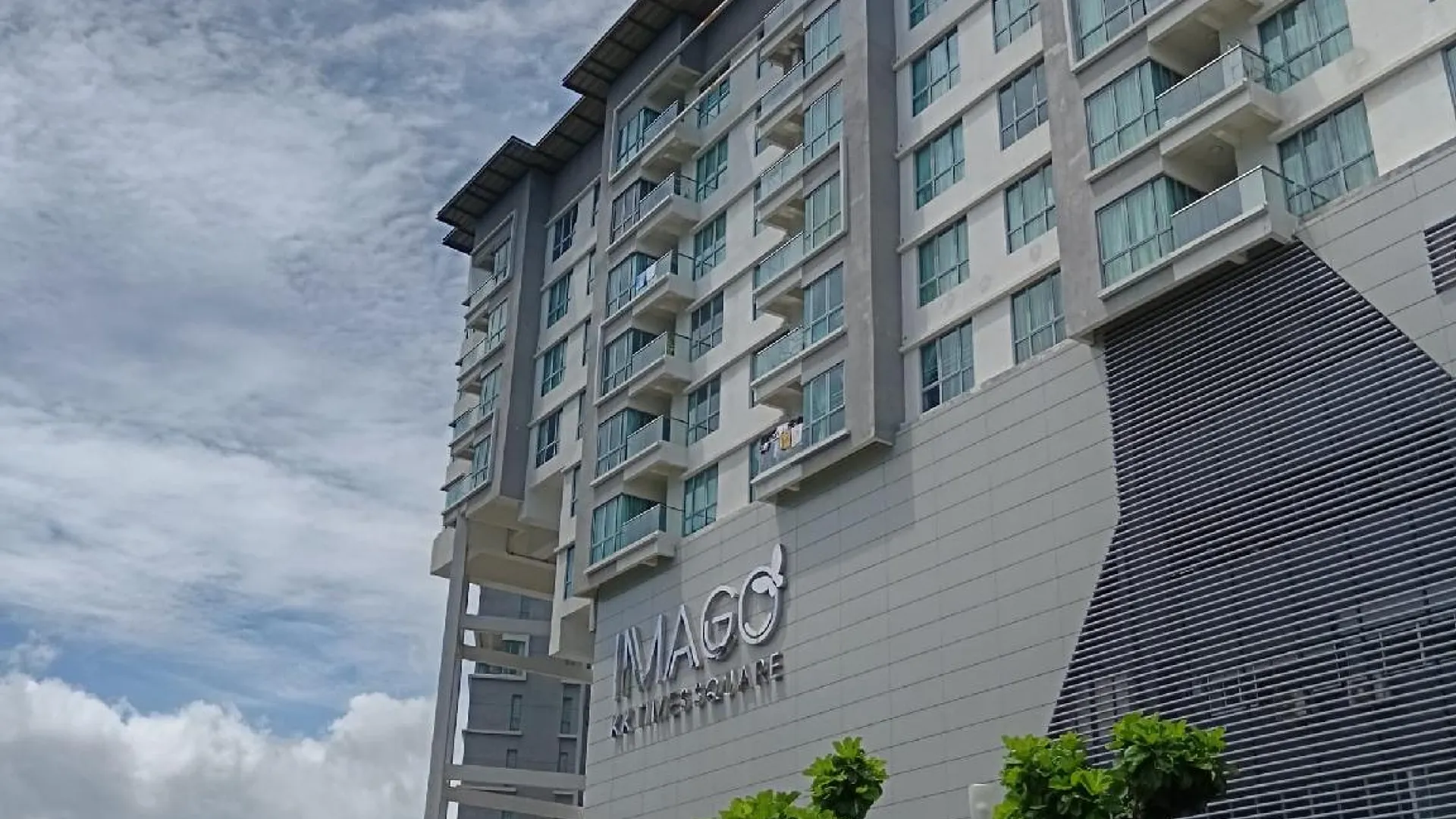 코타키나발루 시티 센터의 아파트먼트 (130m², 침실 3개, 프라이빗 욕실 2개) 4성급 싱글룸 수영장