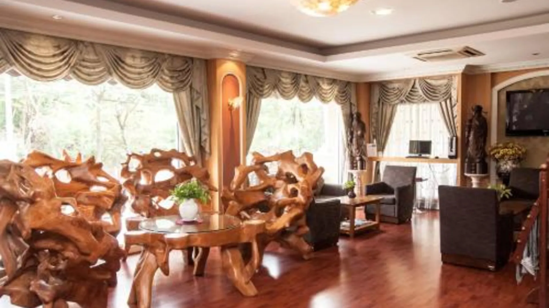 방콕 메트로 포인트 호텔 4성급 호텔 외관