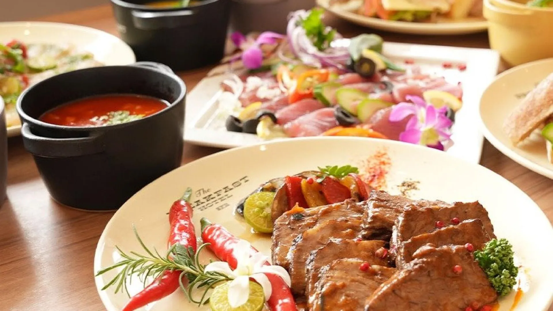 이시가키 더 브렉퍼스트 호텔 마르쉐 이시가키자마 3성급 호텔 객실