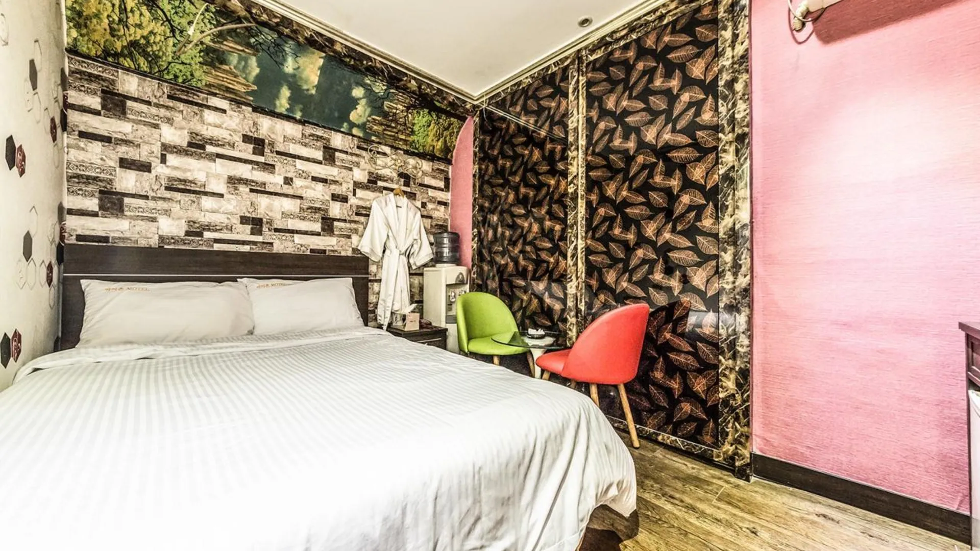 서울 면목 아이존 호텔 외관