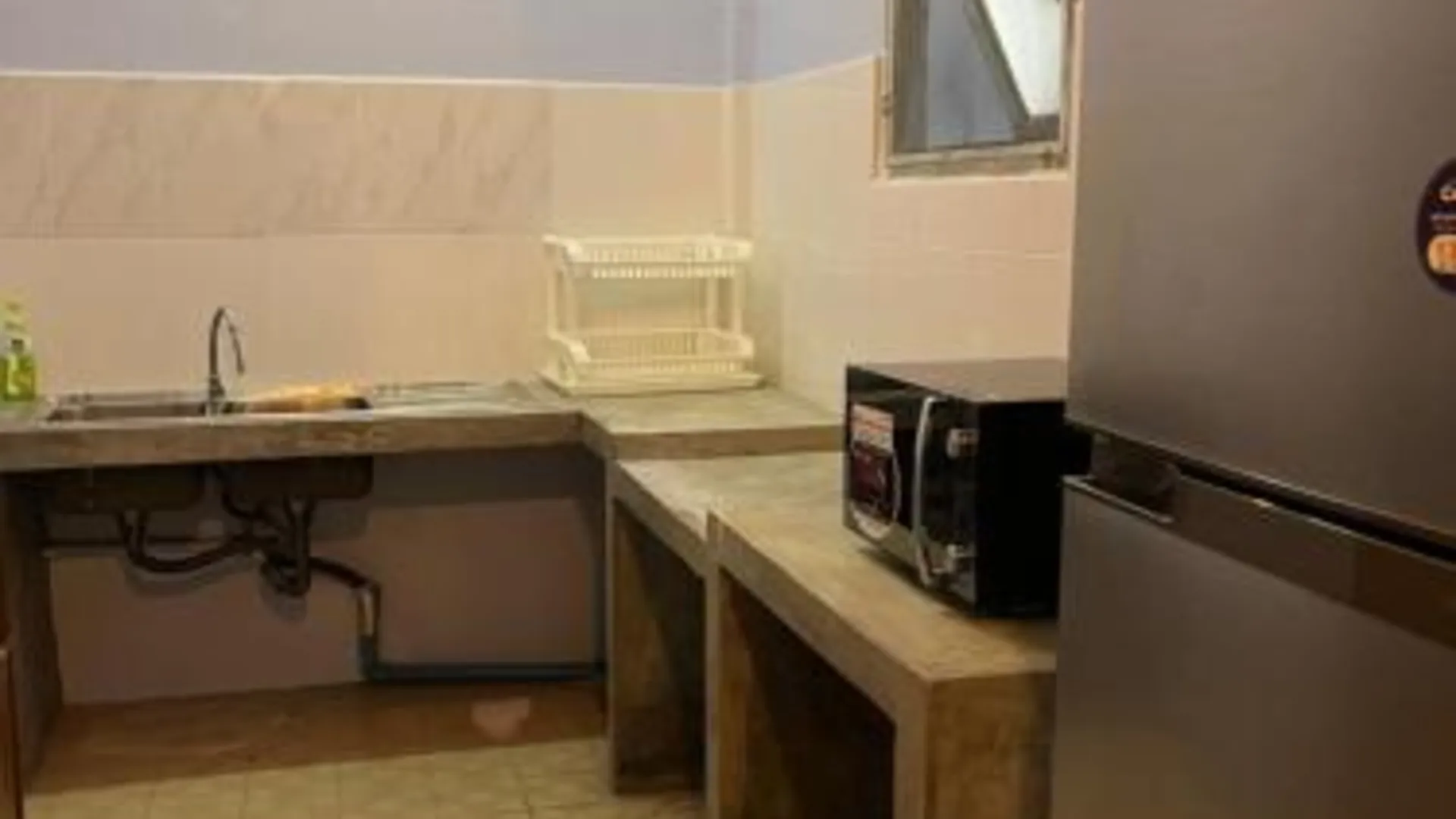 방콕 Saen Saran property 호텔 수영장