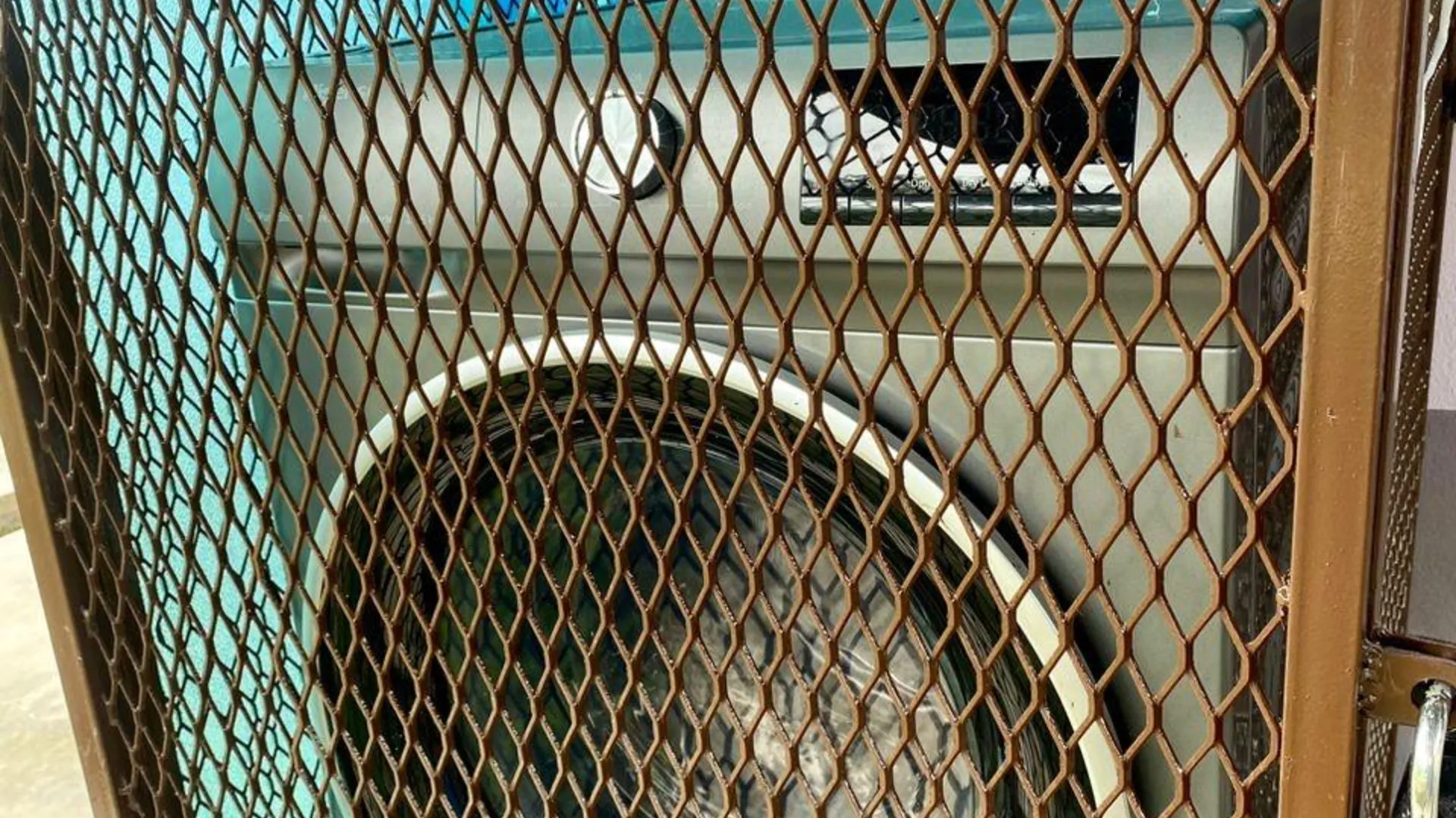 쿠알라 네랑 포콕 세나의 프라이빗 하우스 (850m², 침실 3개, 프라이빗 욕실 2개) 2성급 싱글룸 전망