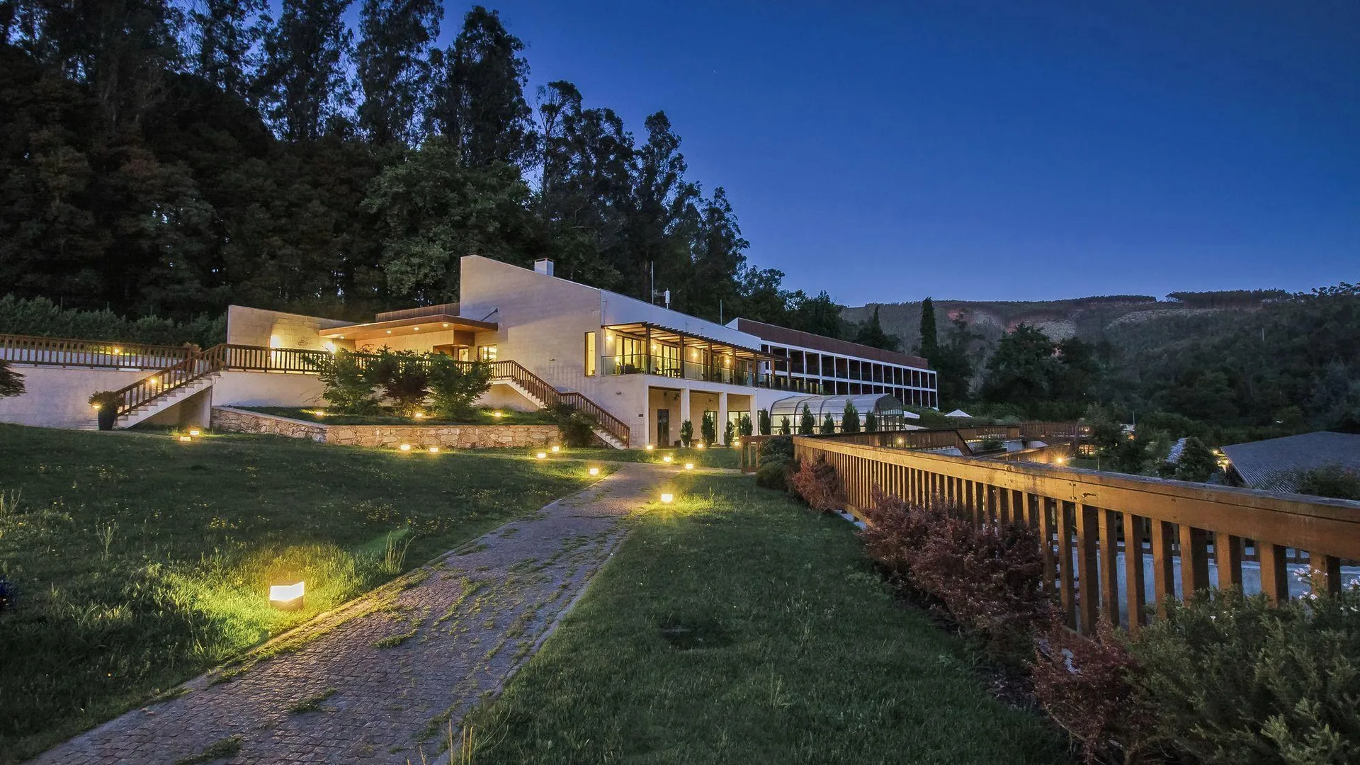 올리베이라 데 아제메이스 Hotel Rural Vale Do Rio 4성급 호텔 전망