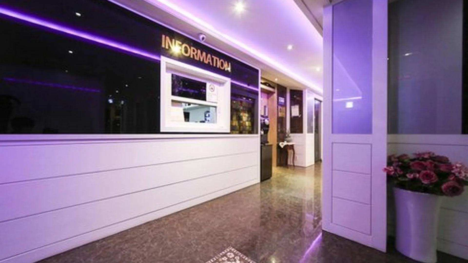 서울 보보스 모텔 2성급 호텔 로비