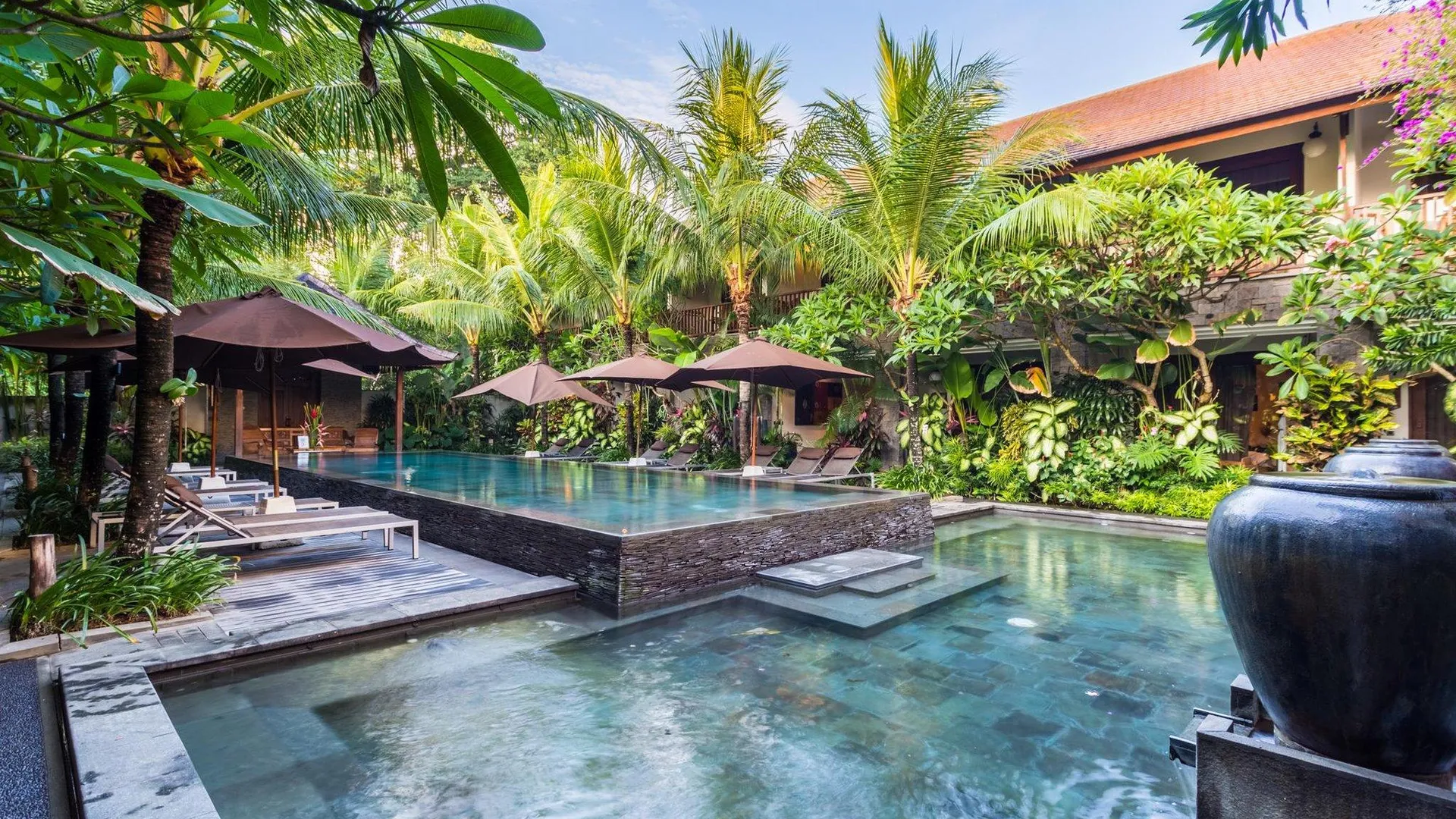 발리 케조라 스위트 4성급 호텔 객실