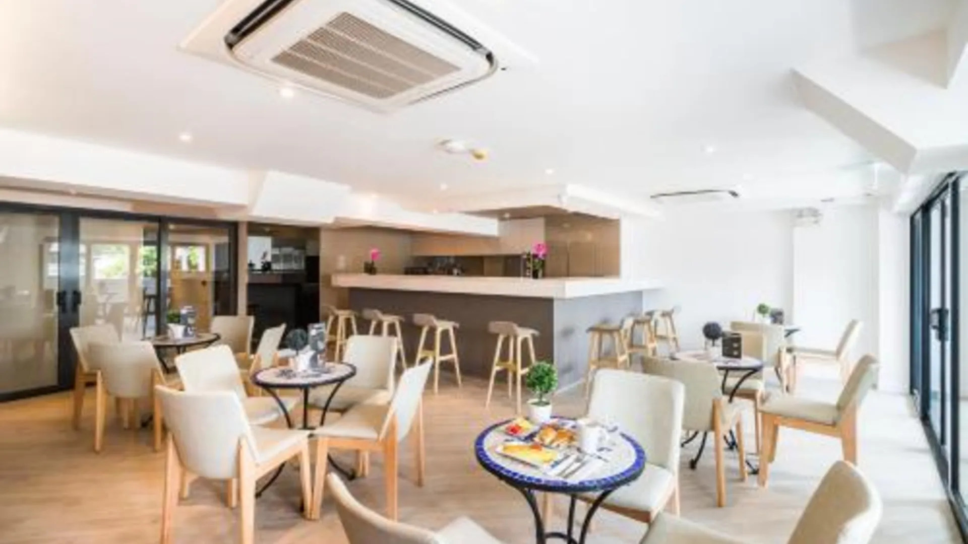 방콕 럭키 하우스 카오산 2성급 호텔 부대시설