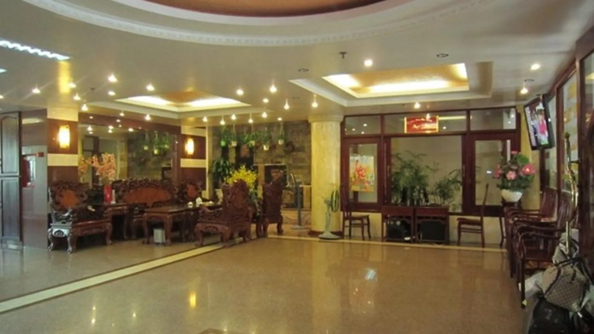 호치민 훙 탄 호텔 2성급 호텔 객실