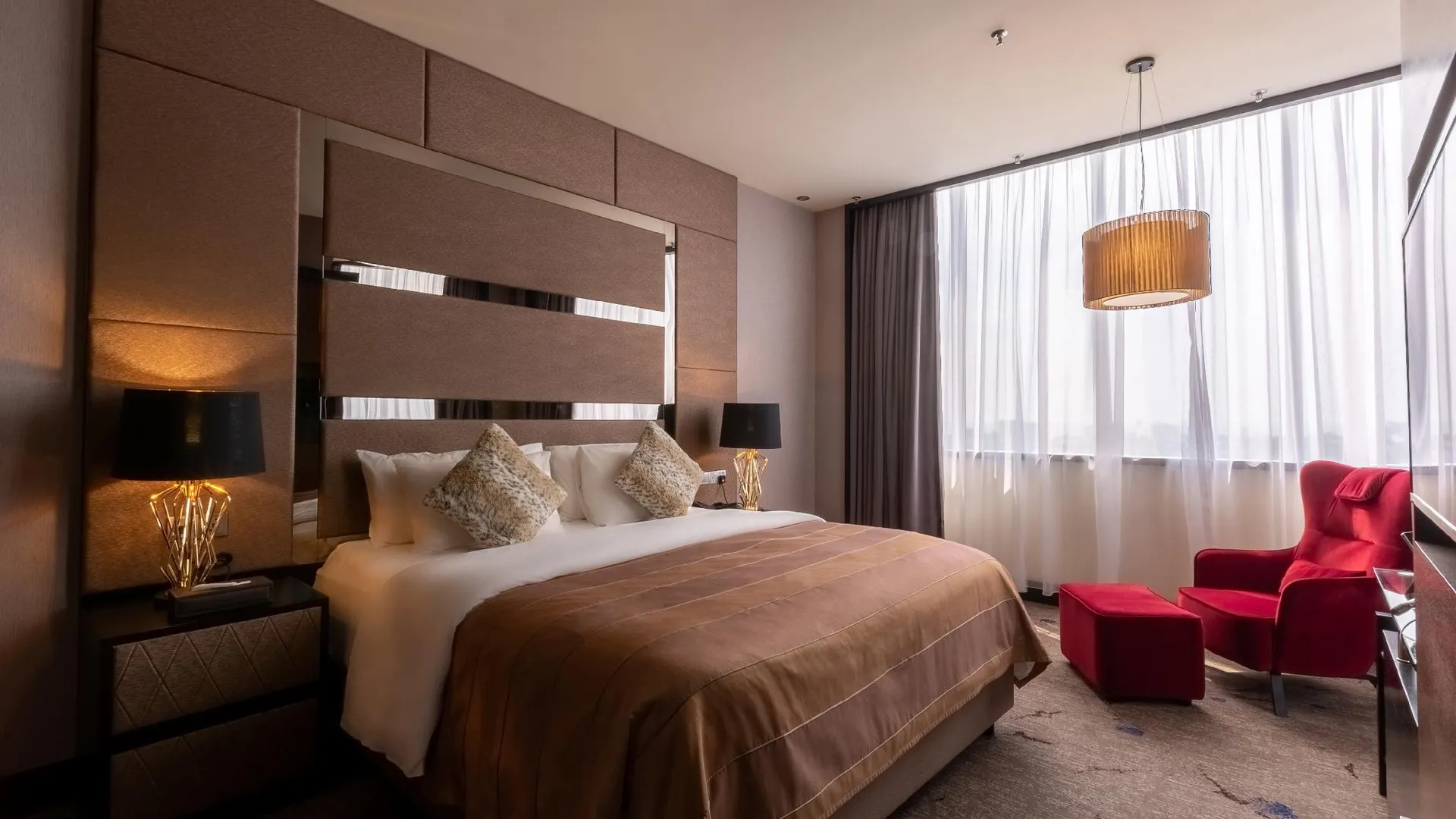 빈툴루 뉴 월드 스위트 4성급 호텔 전망