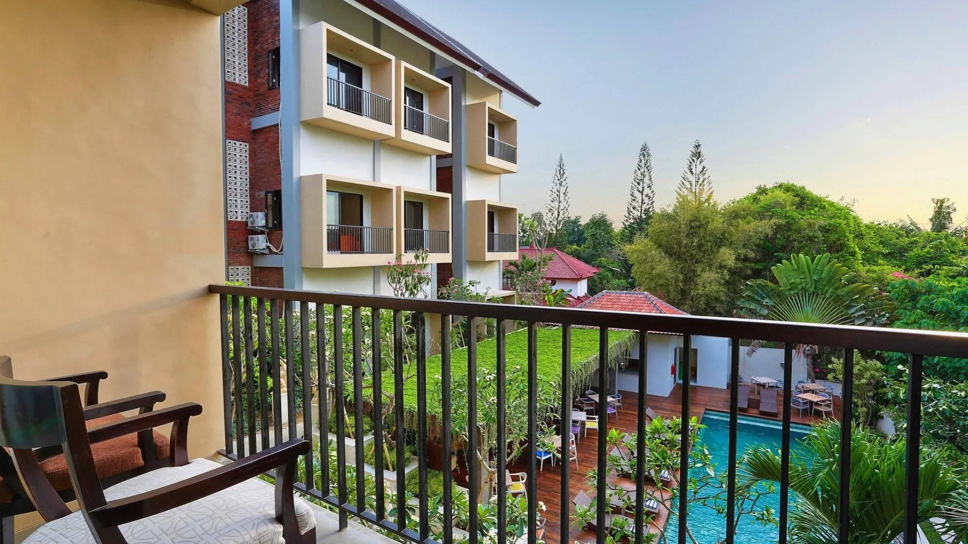 발리 판다와 올 스위트 호텔 4성급 호텔 전망