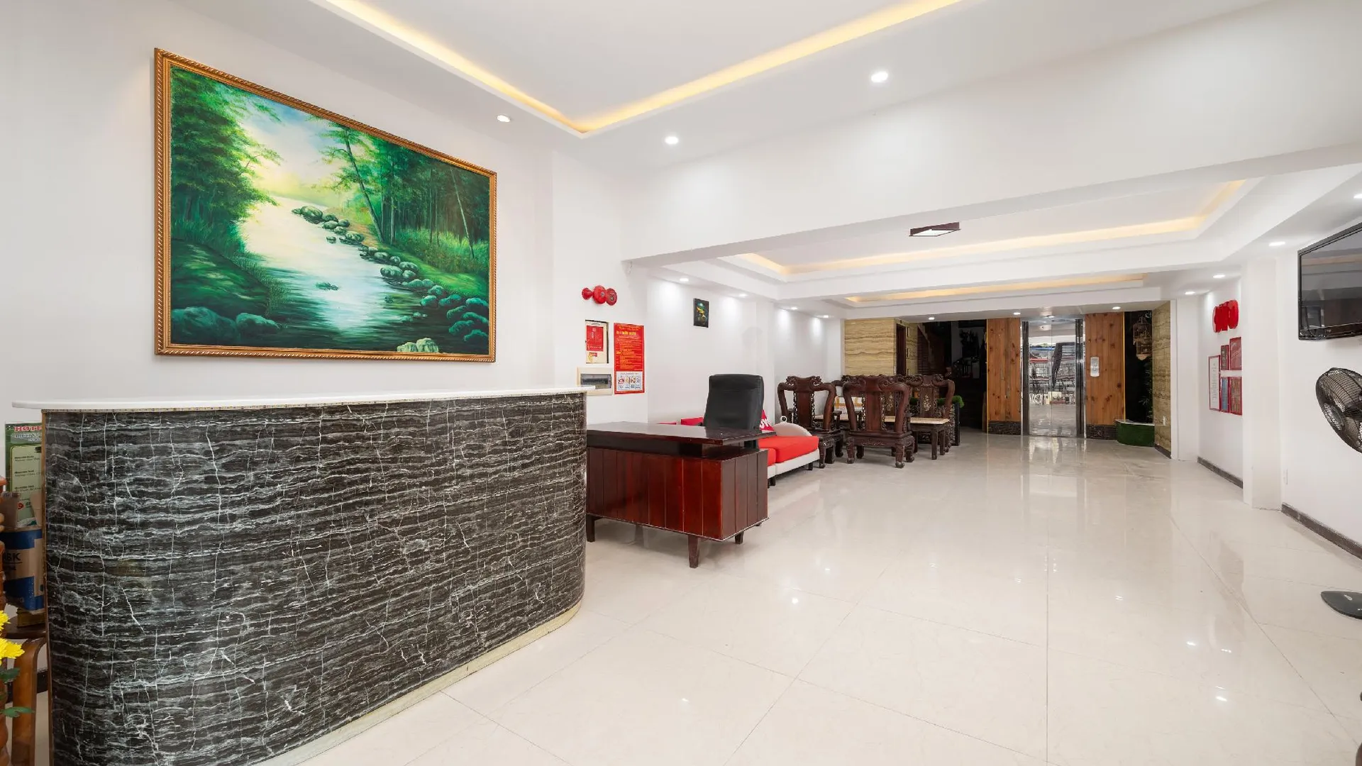 다낭 선샤인 비치 다낭 2성급 호텔 로비