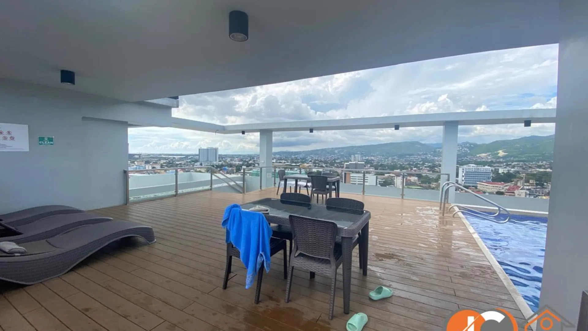 세부 West Jones Residences by JC SpaceRentals 3성급 싱글룸 외관