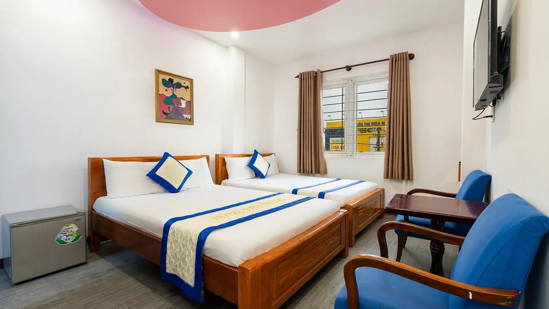 호치민 컬렉션 O 디스트릭트 탄푸 - 티엔탕 호텔 3성급 호텔 스위트룸