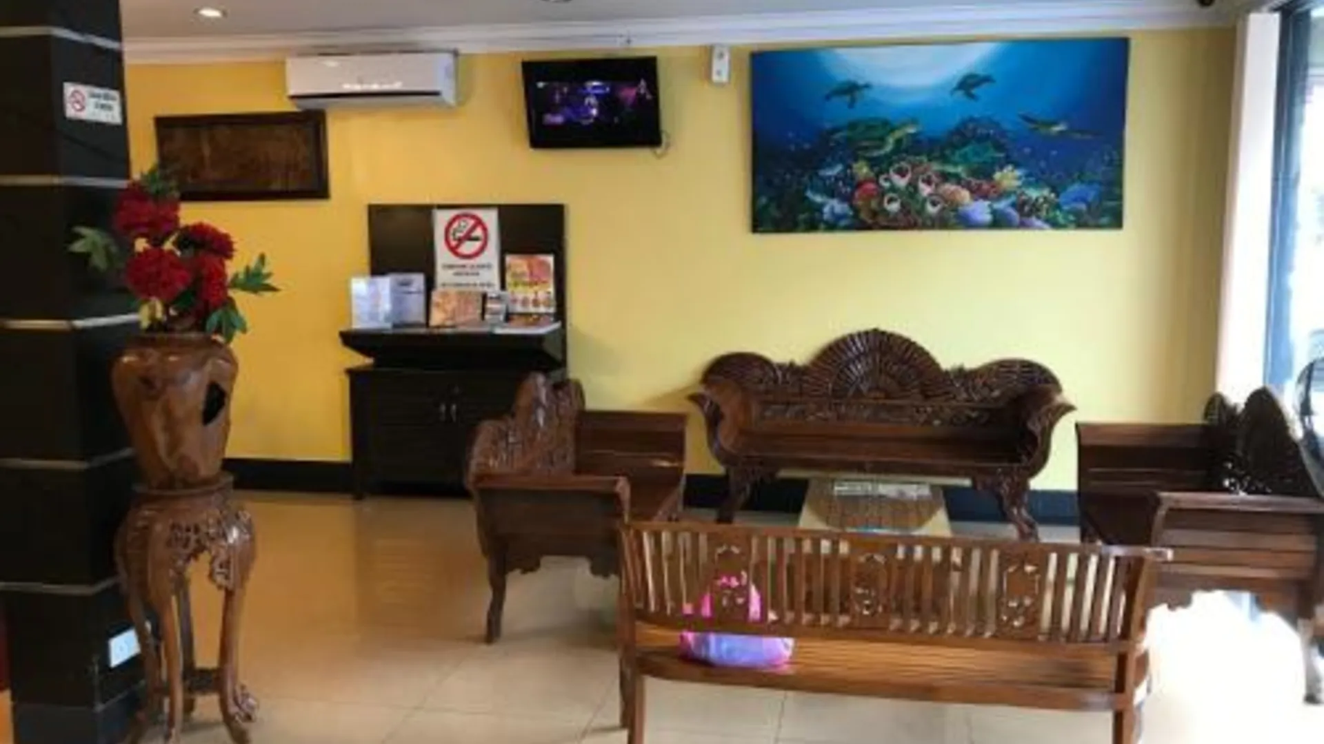 셈포르나 시파단 인 1 3성급 호텔 전망