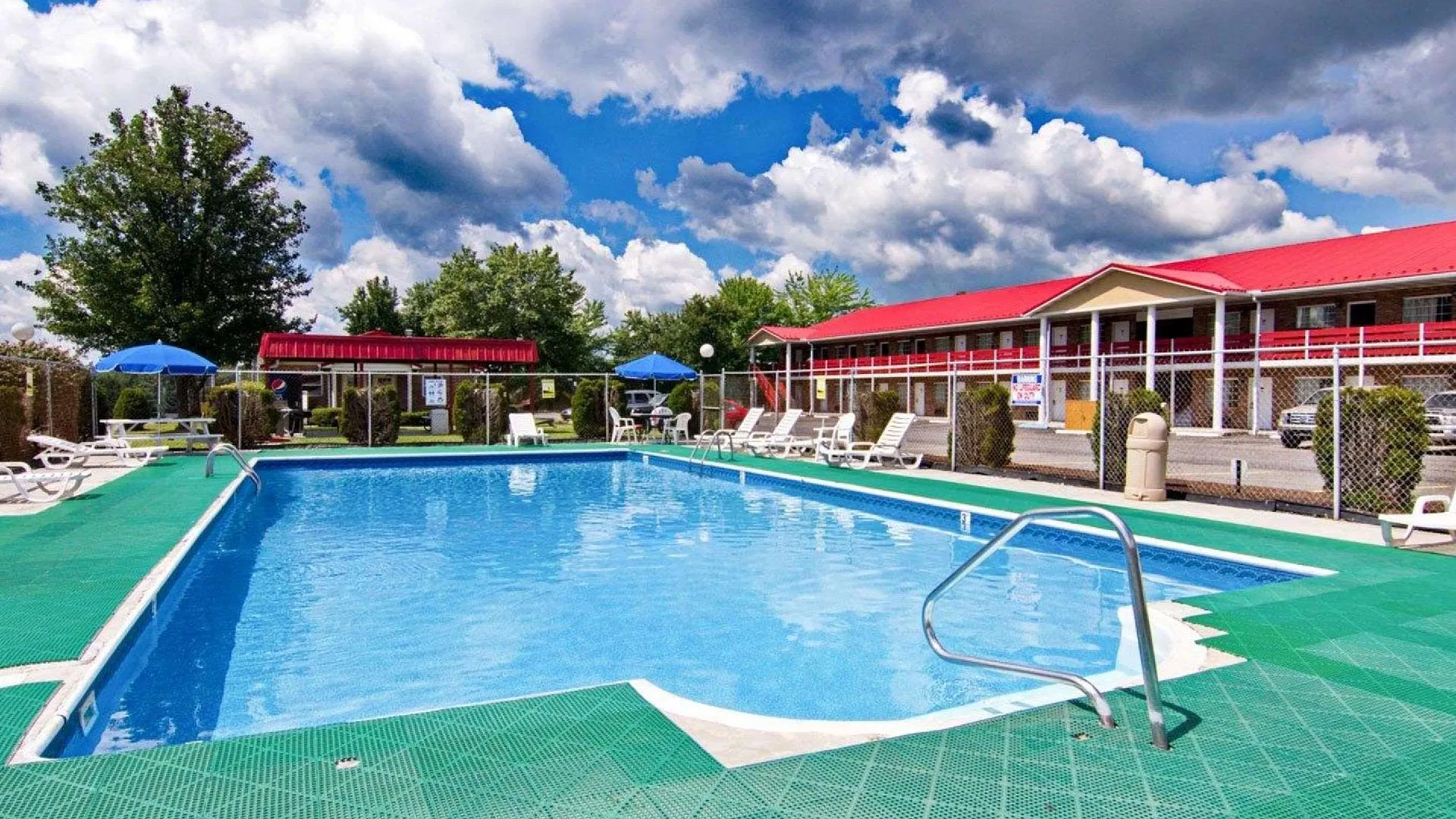 파예테빌 (WV) Quality Inn New River Gorge 2성급 호텔 로비