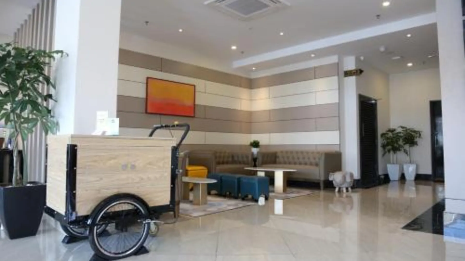 틀룩인탄 리버텔 3성급 호텔 부대시설