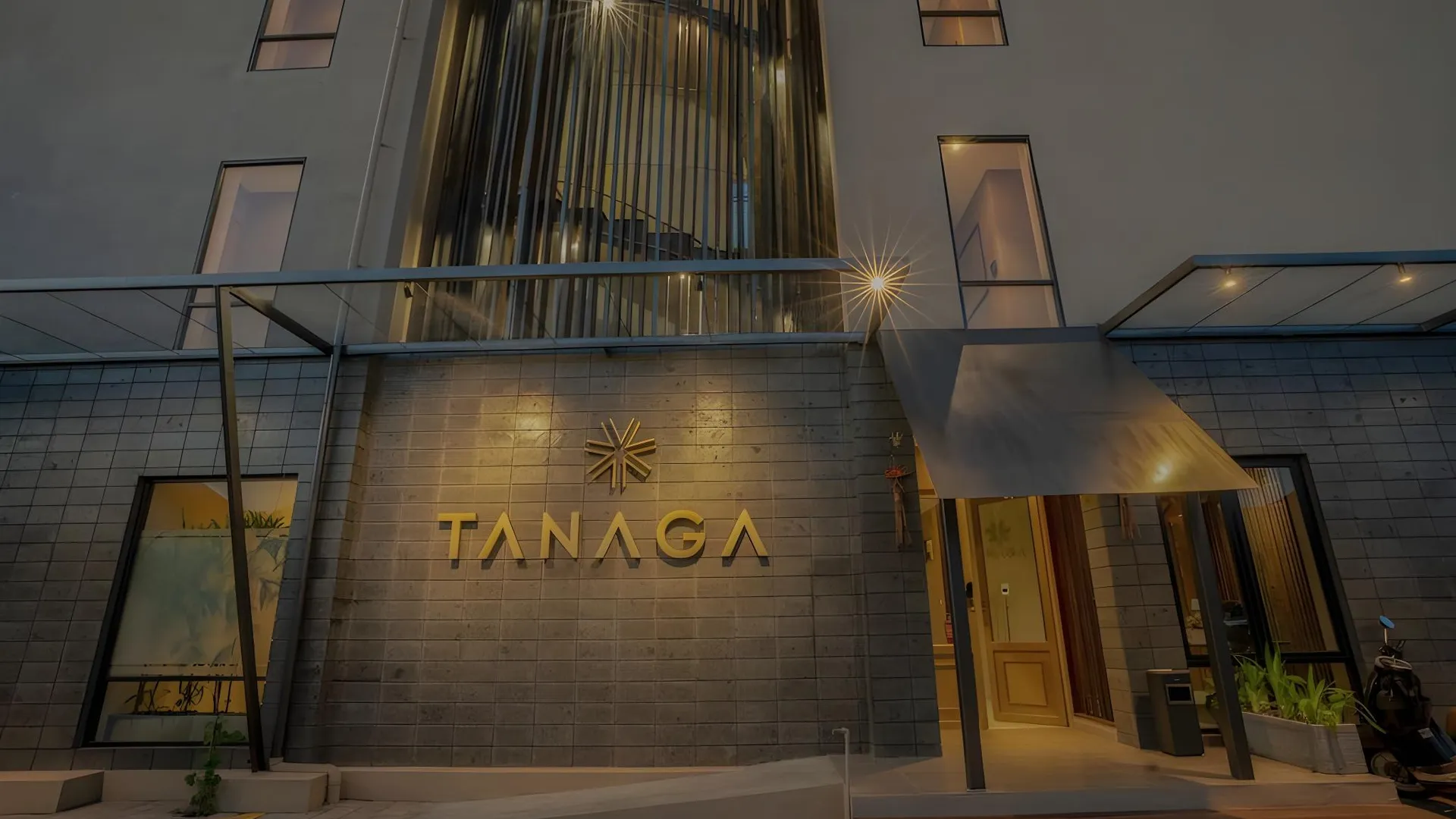 발리 타나가 코리빙 3성급 호텔 수영장