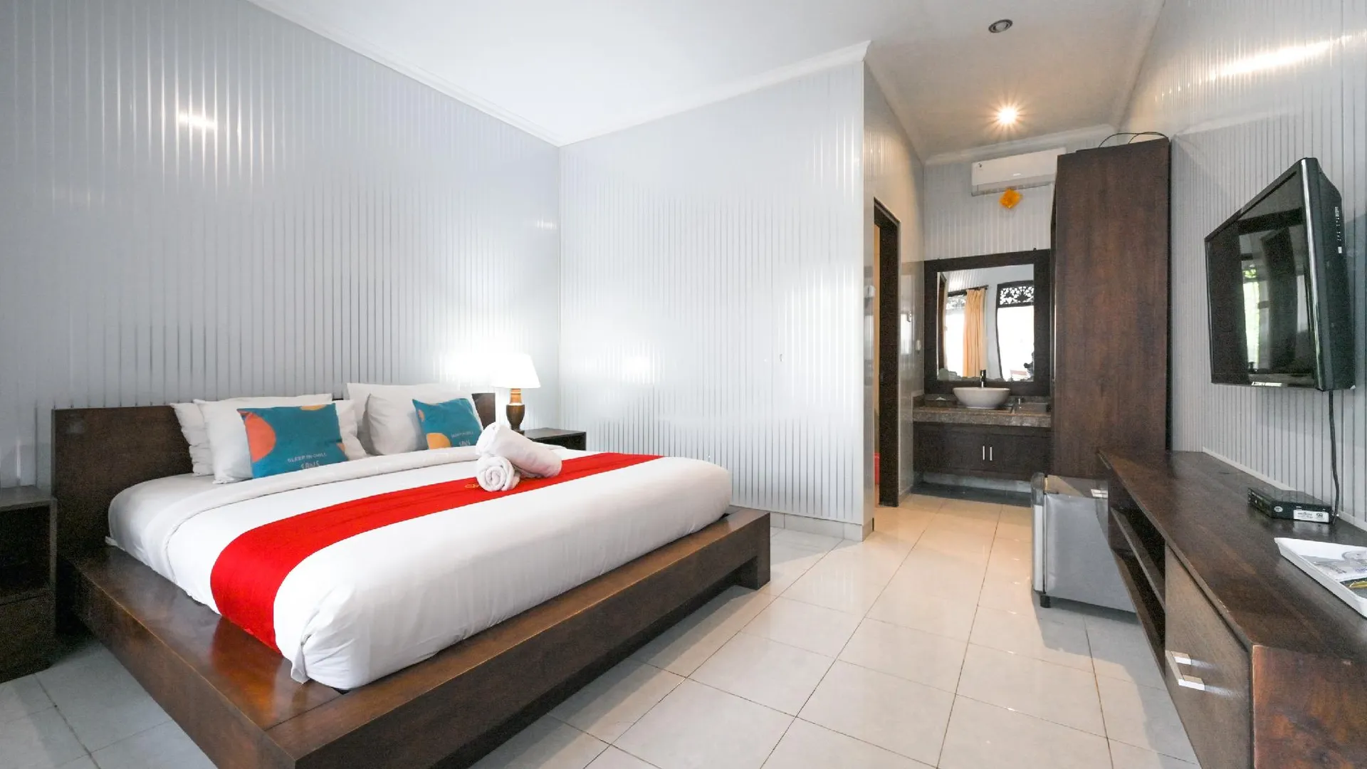 발리 산스 바이브스 푸리 망고 호텔 사누르 3성급 호텔 스위트룸