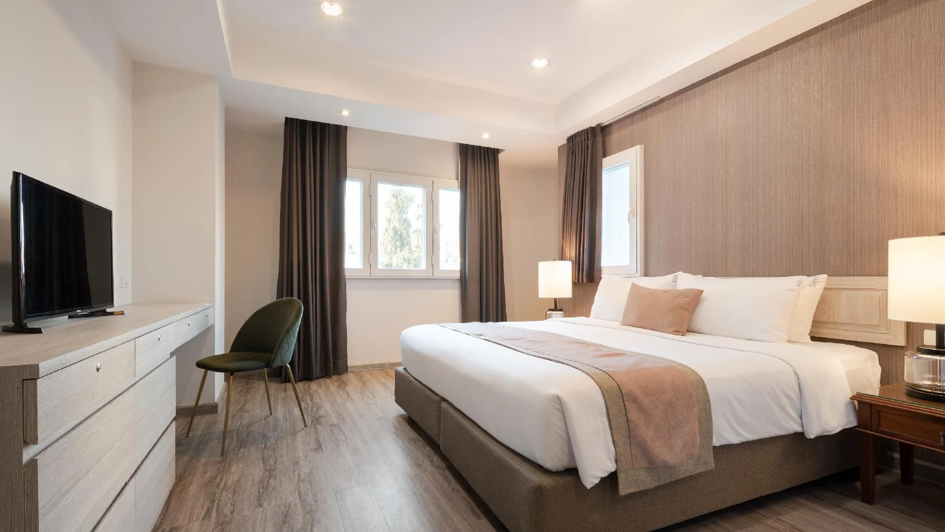 방콕 아스피라 레지던스 루암루디 3성급 호텔 스위트룸