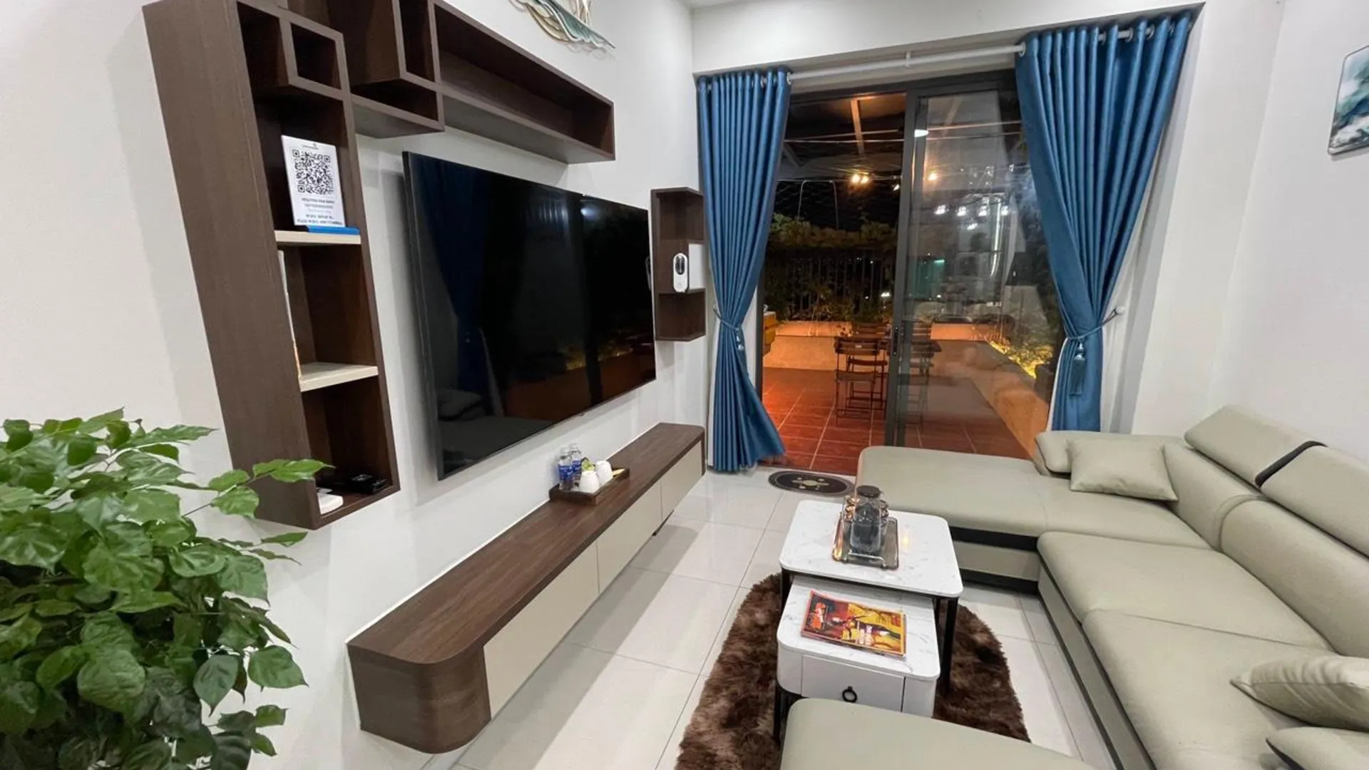 호치민 12군의 아파트먼트 (80m², 침실 2개, 프라이빗 욕실 1개) 5성급 싱글룸 스위트룸