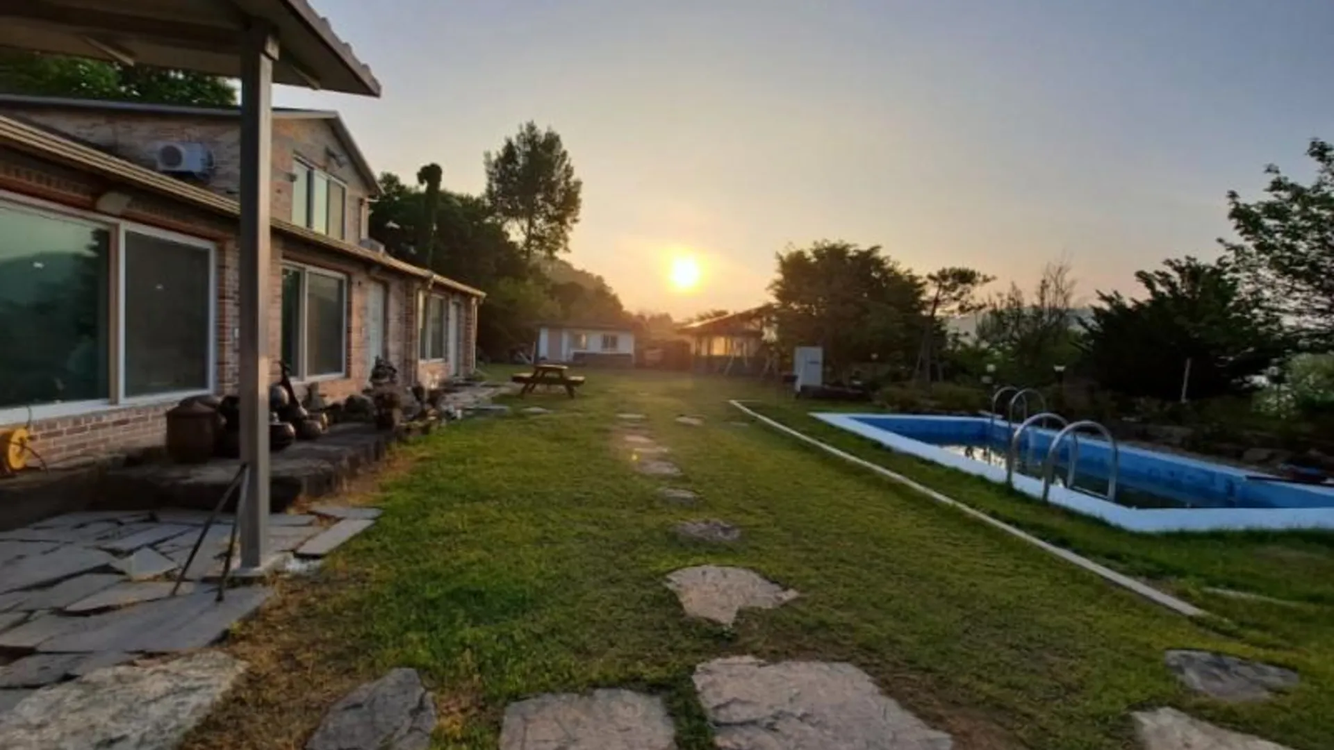 전주 정읍 호숫가펜션 2성급 게스트하우스 객실