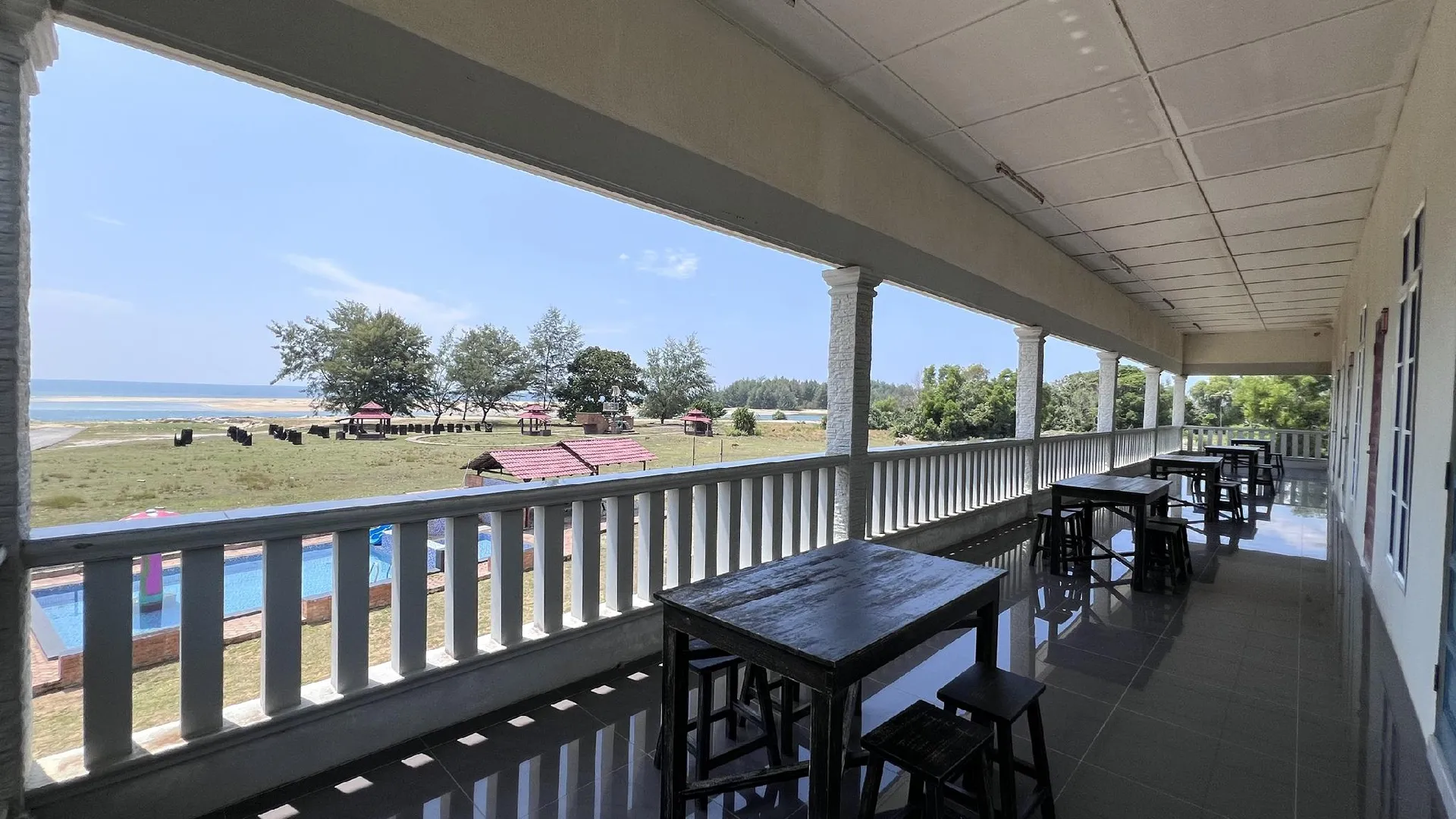 쿠안탄 Saujana Villa Cherok Paloh, Kuantan Beach  2성급 호텔 로비