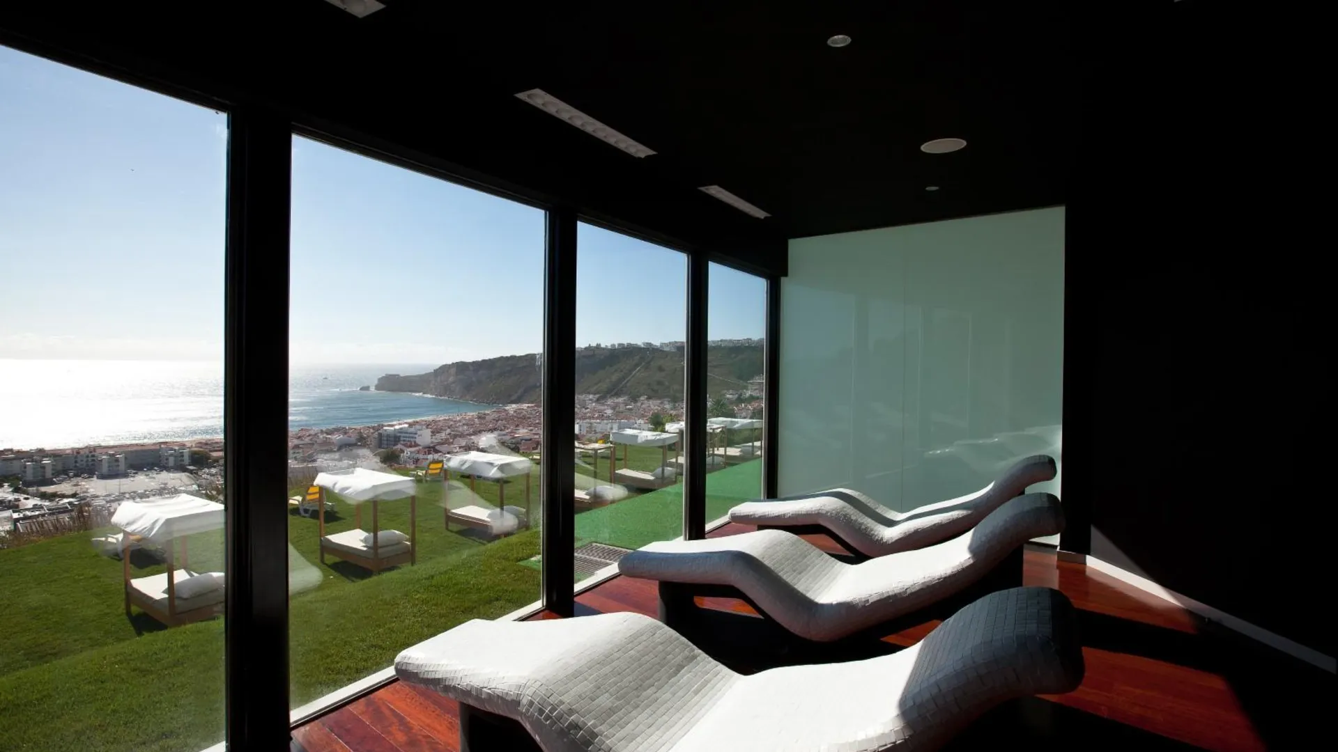 나자레 미라마 호텔& 스파 4성급 호텔 로비