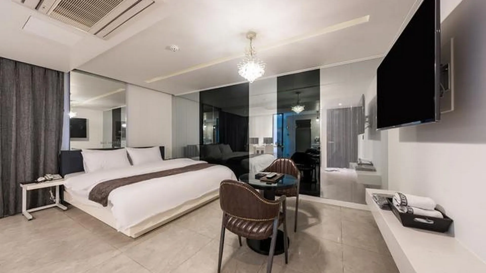 서울 종로 IMT 호텔 스위트룸