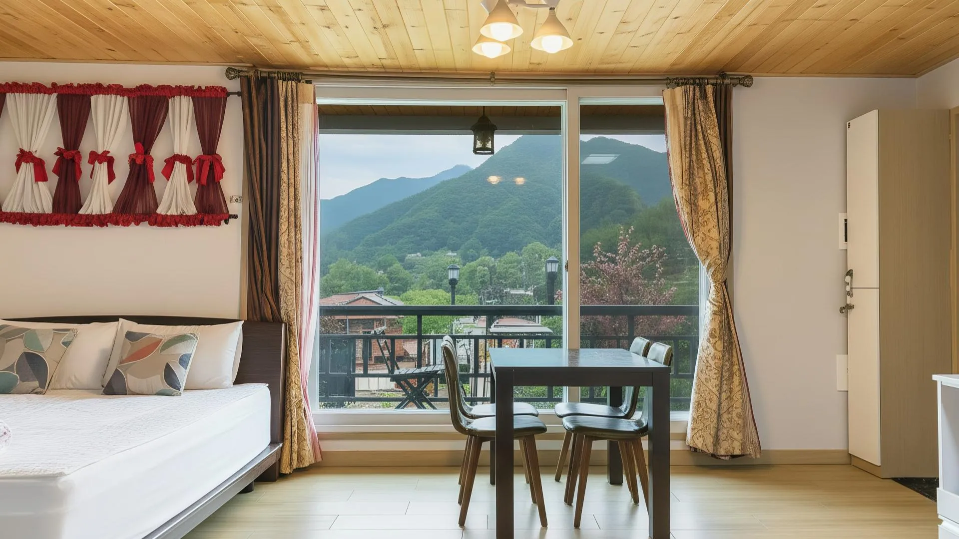 가평 가평 산아래 펜션 3성급 게스트하우스 스위트룸