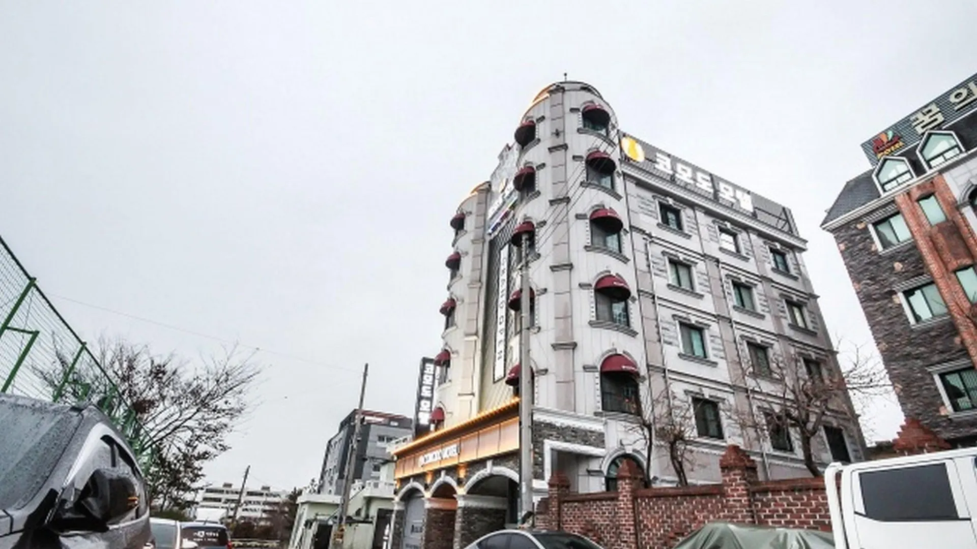 사천 삼천포 코모도 모텔 호텔 레스토랑