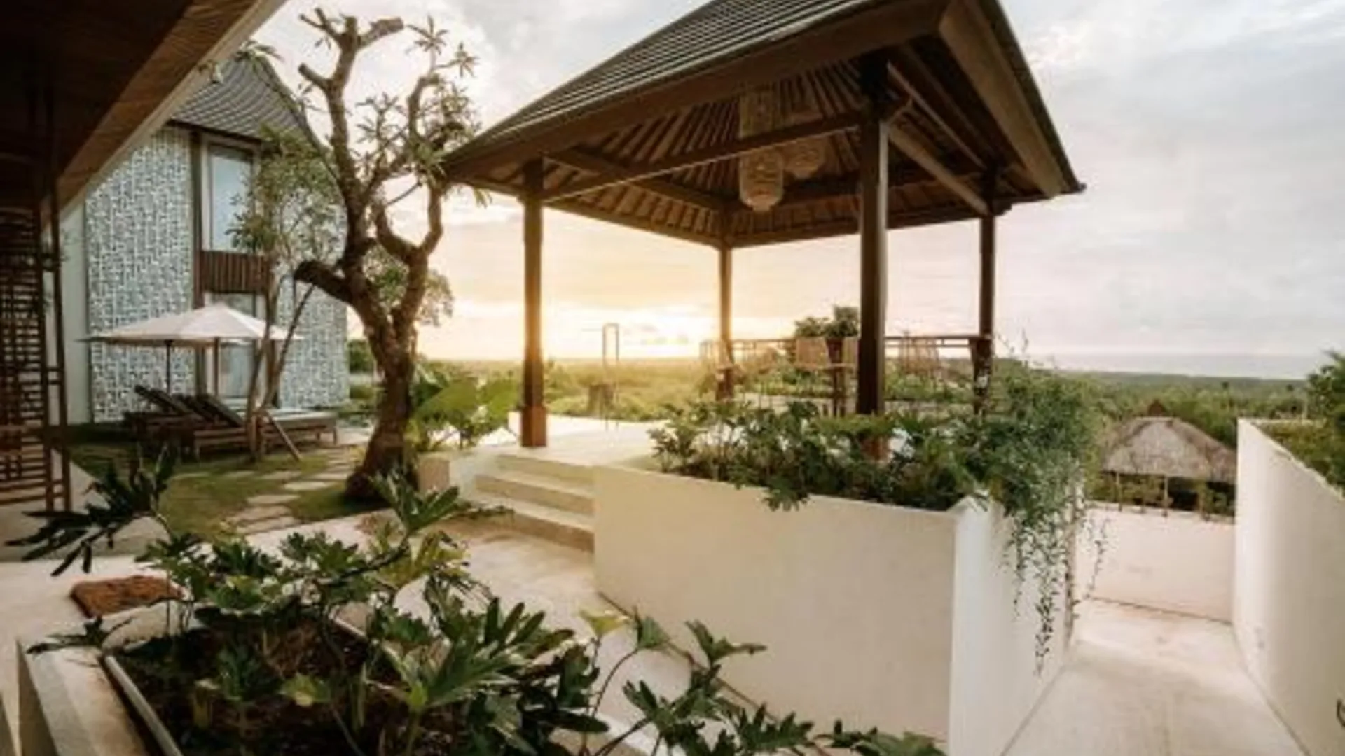 발리 원 디그리 선셋 힐 레저 2성급 호텔 전망