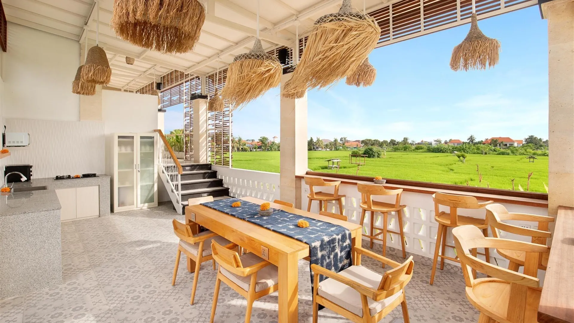 발리 아에라 빌라 짱구 바이 이니 비에 호스피탈리티 4성급 호텔 수영장