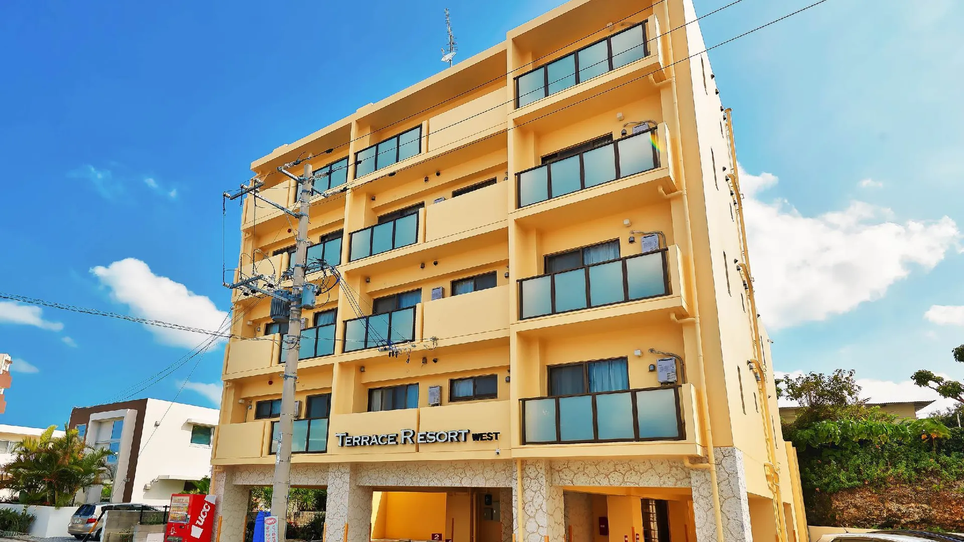 오키나와 본섬 테라스 리조트 차탄 웨스트 [오키나와 메인아일랜드] 4성급 게스트하우스 객실