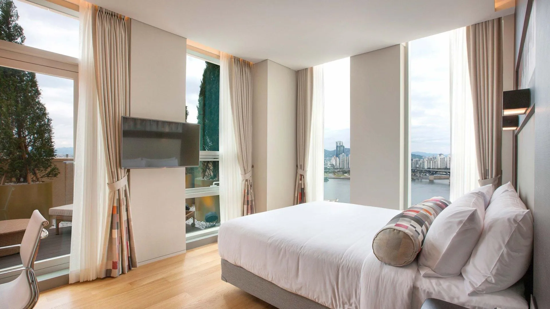 서울 알로프트 서울 강남 4성급 호텔 스위트룸