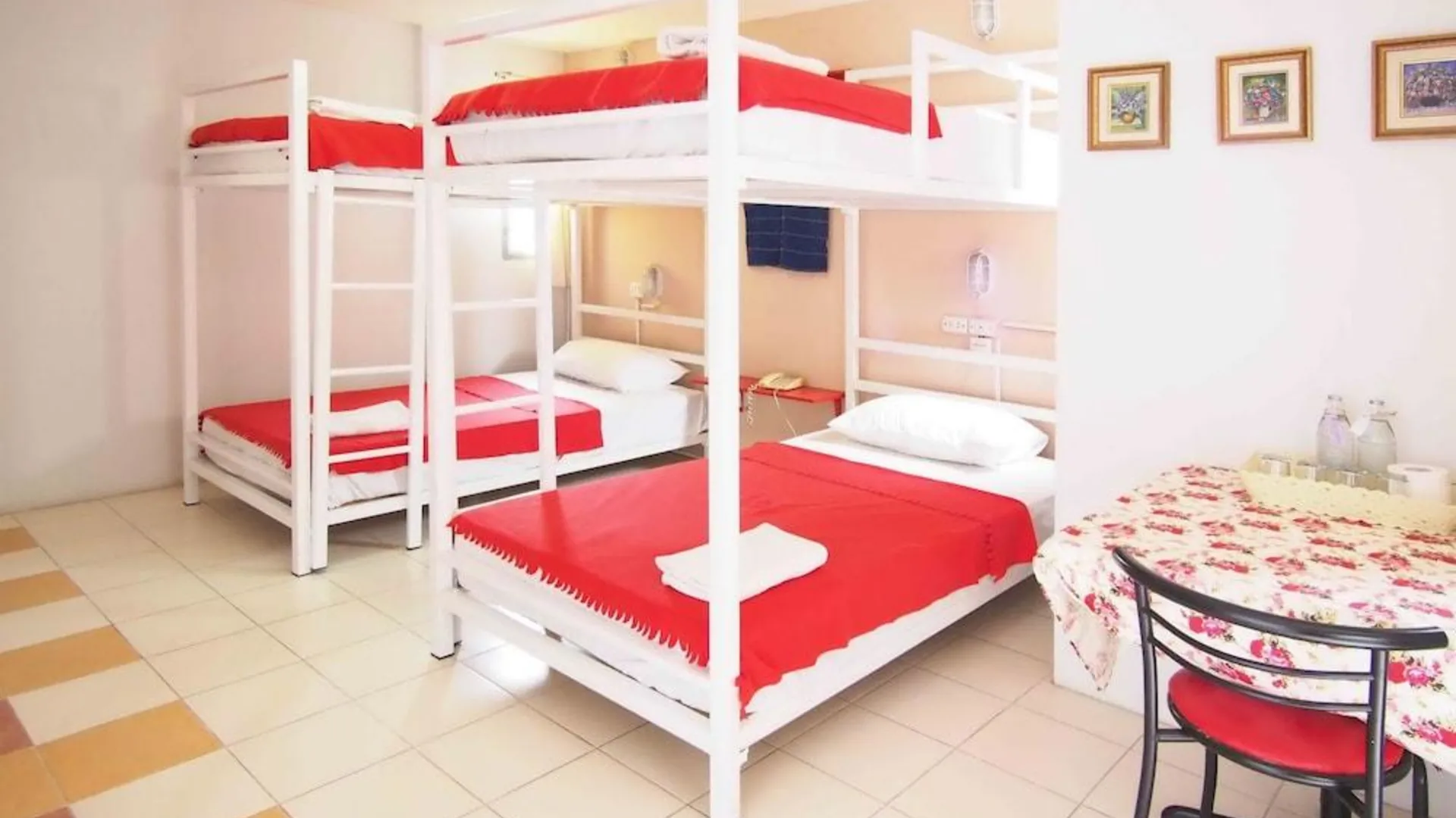 방콕 타나파 맨션 돈무앙 공항 2성급 호텔 전망