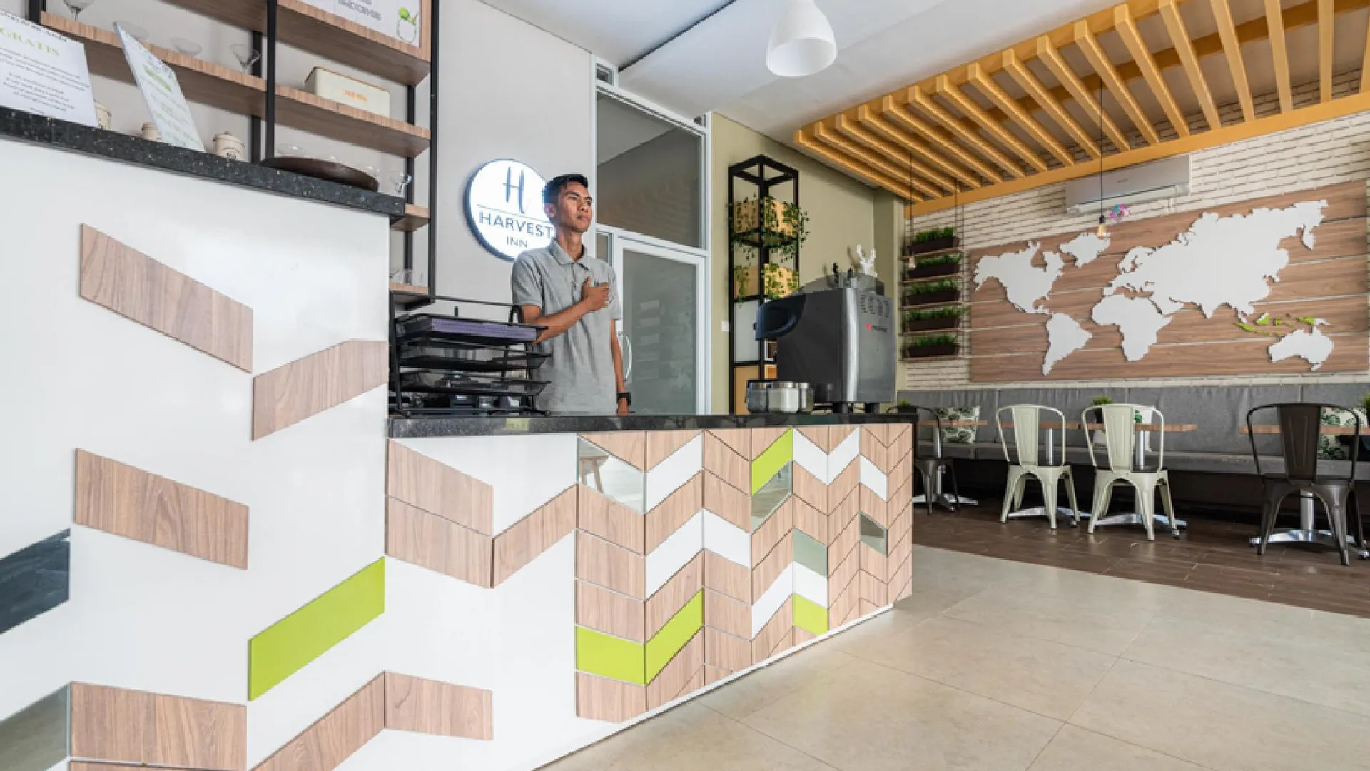 마카사르 레드도어즈 플러스 앳 하베스트 인 파나쿠캉 3성급 호텔 부대시설