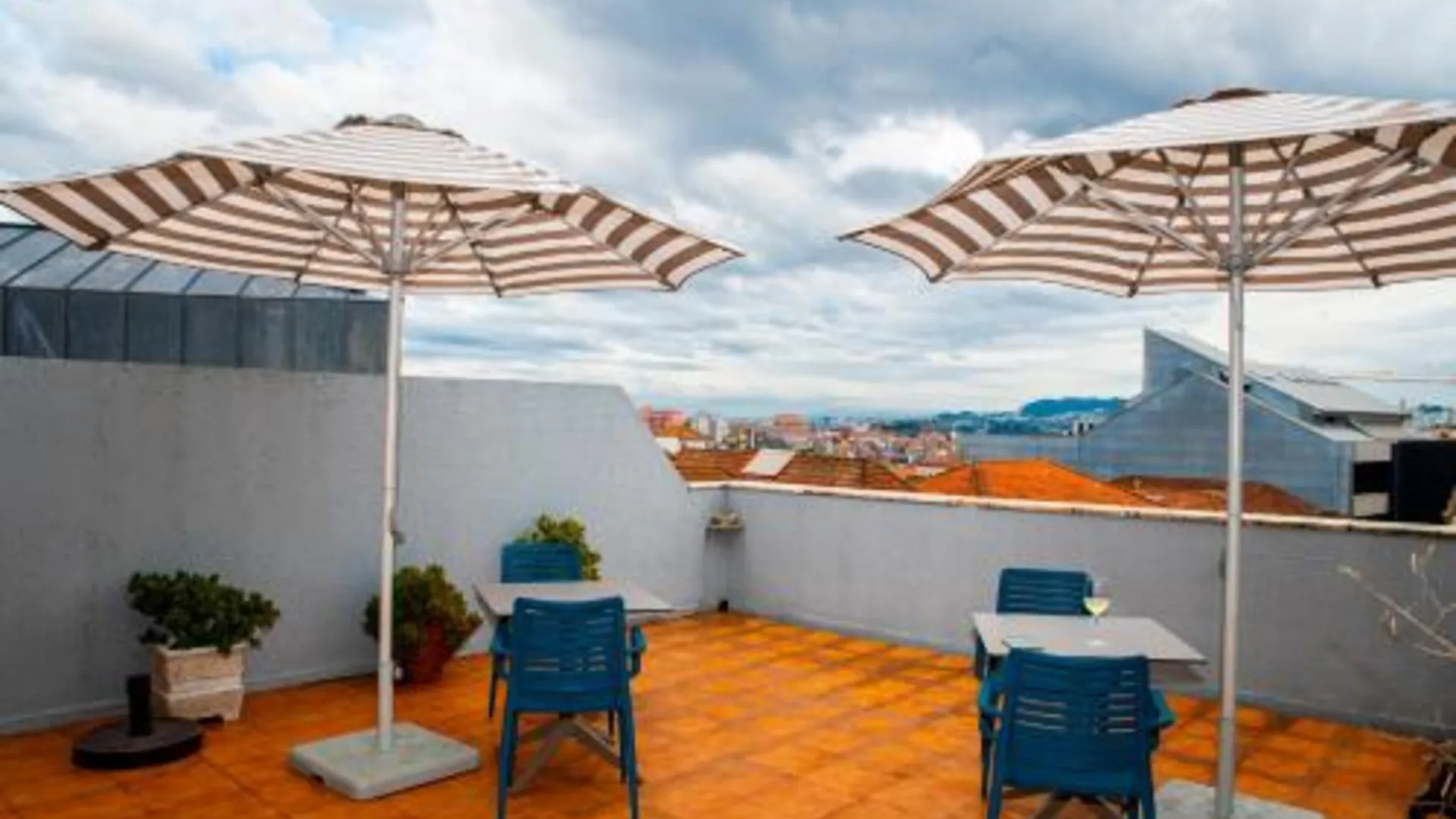 포르투 WOT 포르투 소울 2성급 호텔 수영장